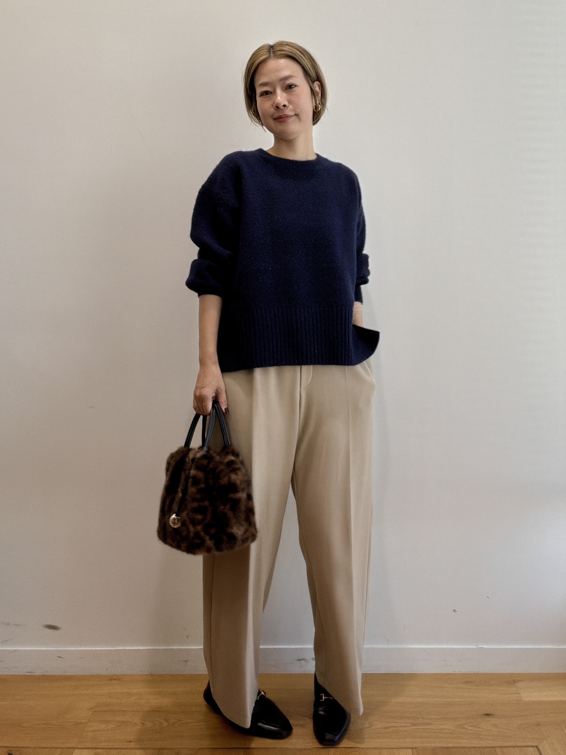 Mariko.Sさんの「OPAQUE.CLIP｜美形シルエット 裏起毛ジャージイージーワイドパンツ【ストレッチ／洗濯機OK】」を使ったコーディネート