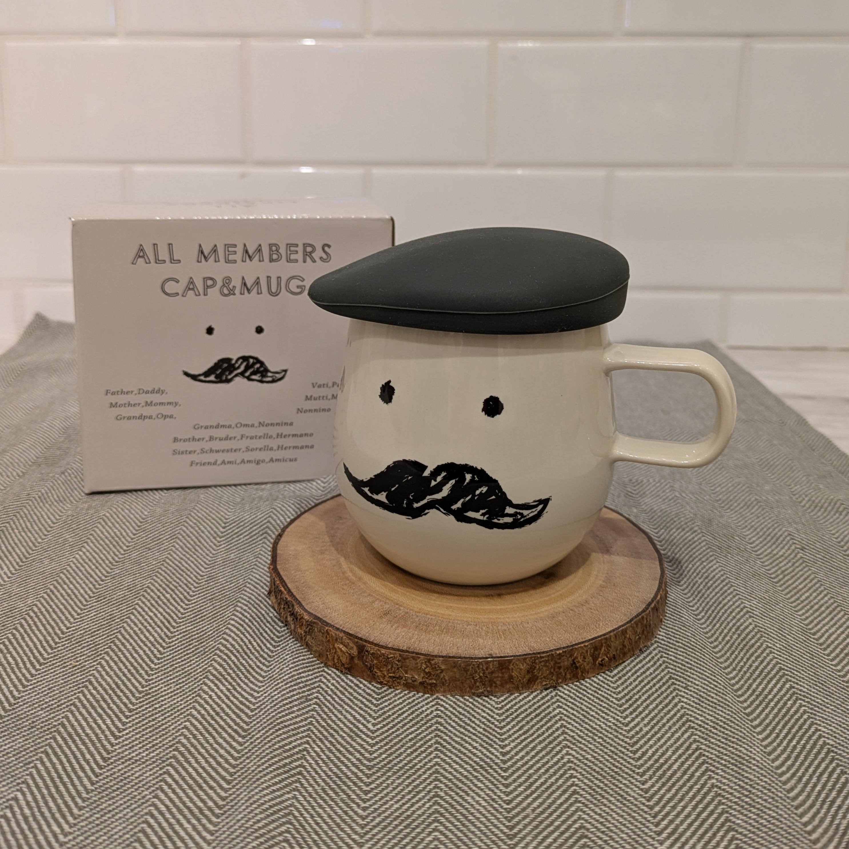 maruさんの「212 KITCHEN STORE｜オールメンバーズ 蓋付マグ BK」を使ったコーディネート