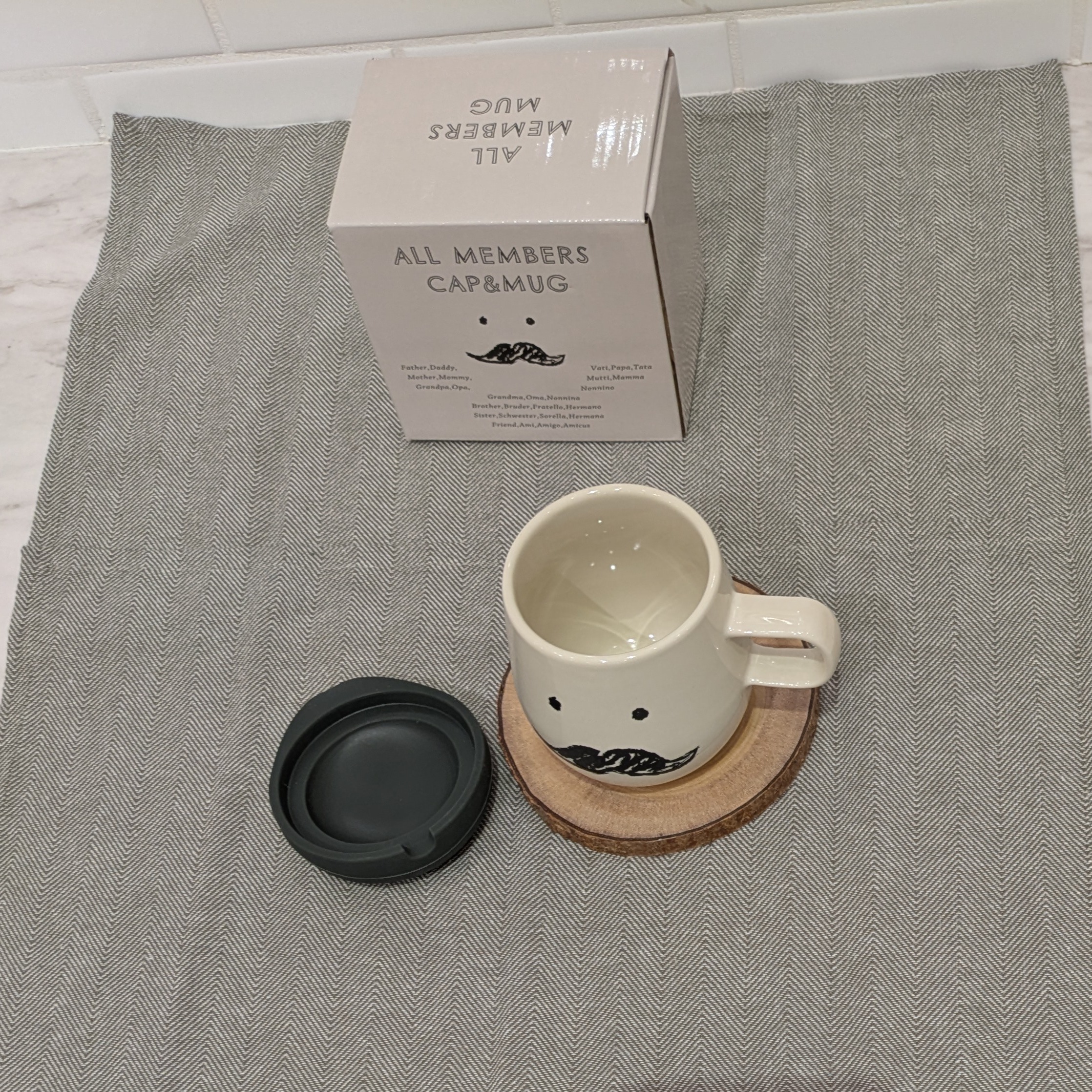 maruさんの「212 KITCHEN STORE｜オールメンバーズ 蓋付マグ BK」を使ったコーディネート