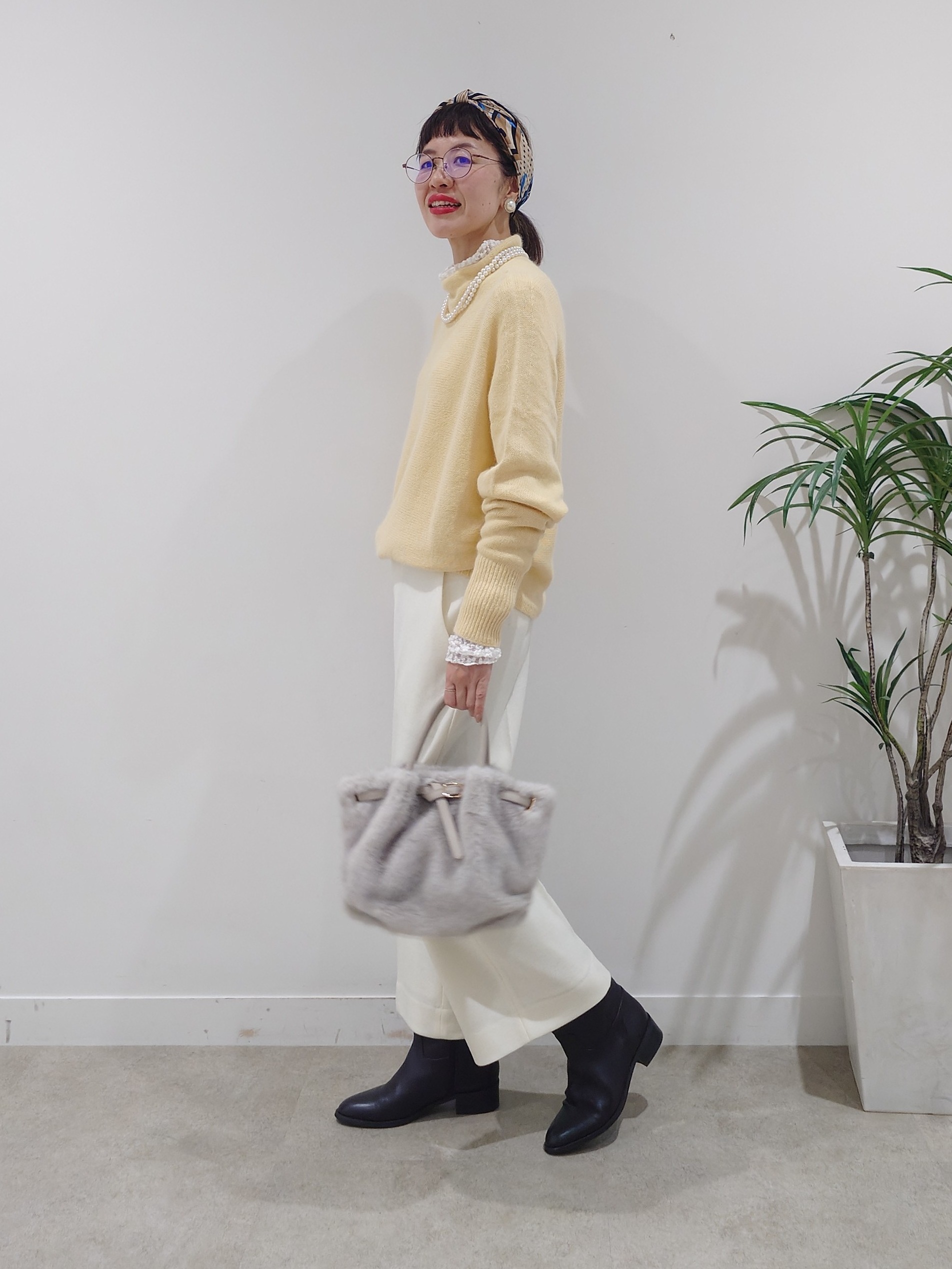 MUTSUKOさんの「UNTITLED｜【重ね着レイヤード】レースハイネックトップス」を使ったコーディネート