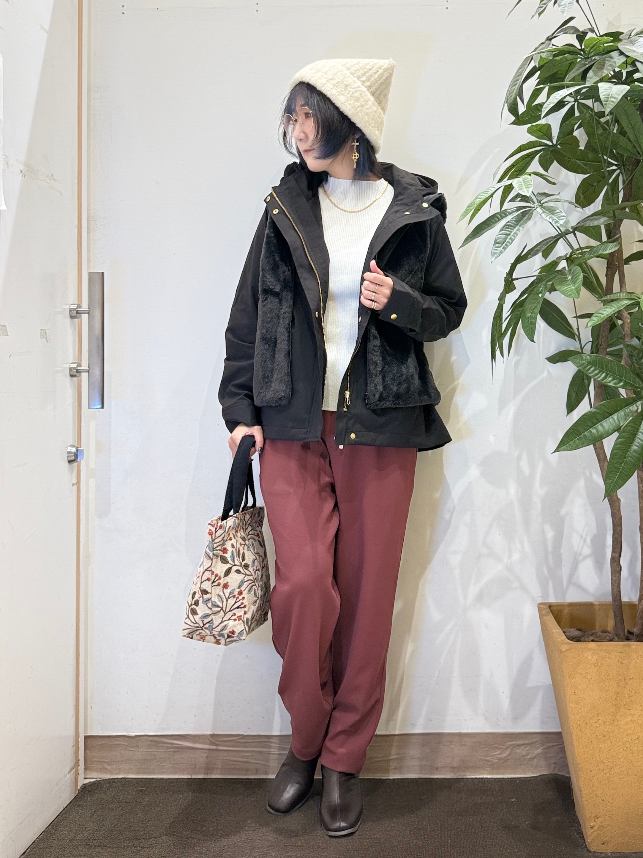 misakiさんの「SHOO･LA･RUE｜【洗濯機可/撥水/マルチWAY】ファーライナー付き 毎日欲張りマンパ」を使ったコーディネート