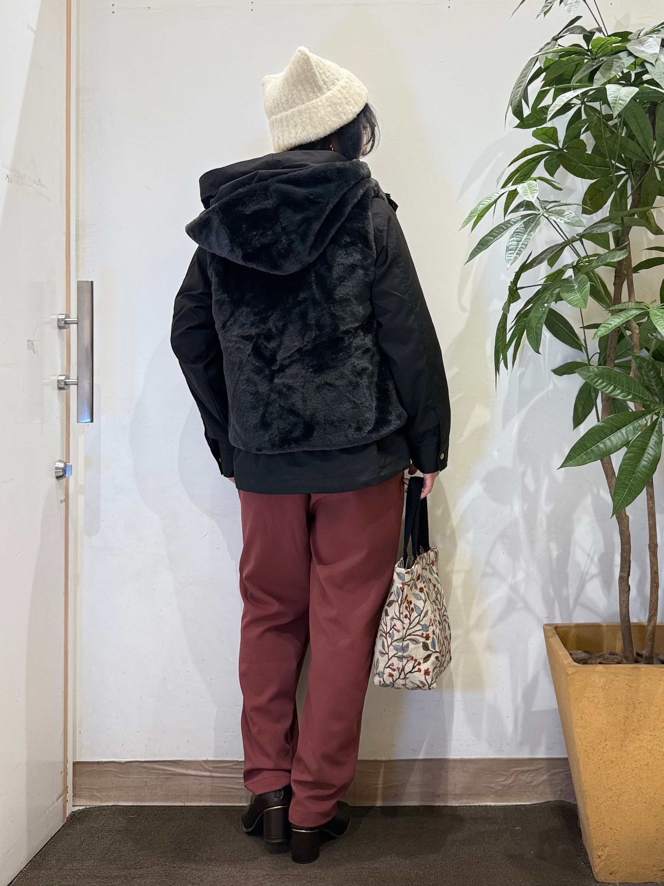 misakiさんの「SHOO･LA･RUE｜【洗濯機可/撥水/マルチWAY】ファーライナー付き 毎日欲張りマンパ」を使ったコーディネート