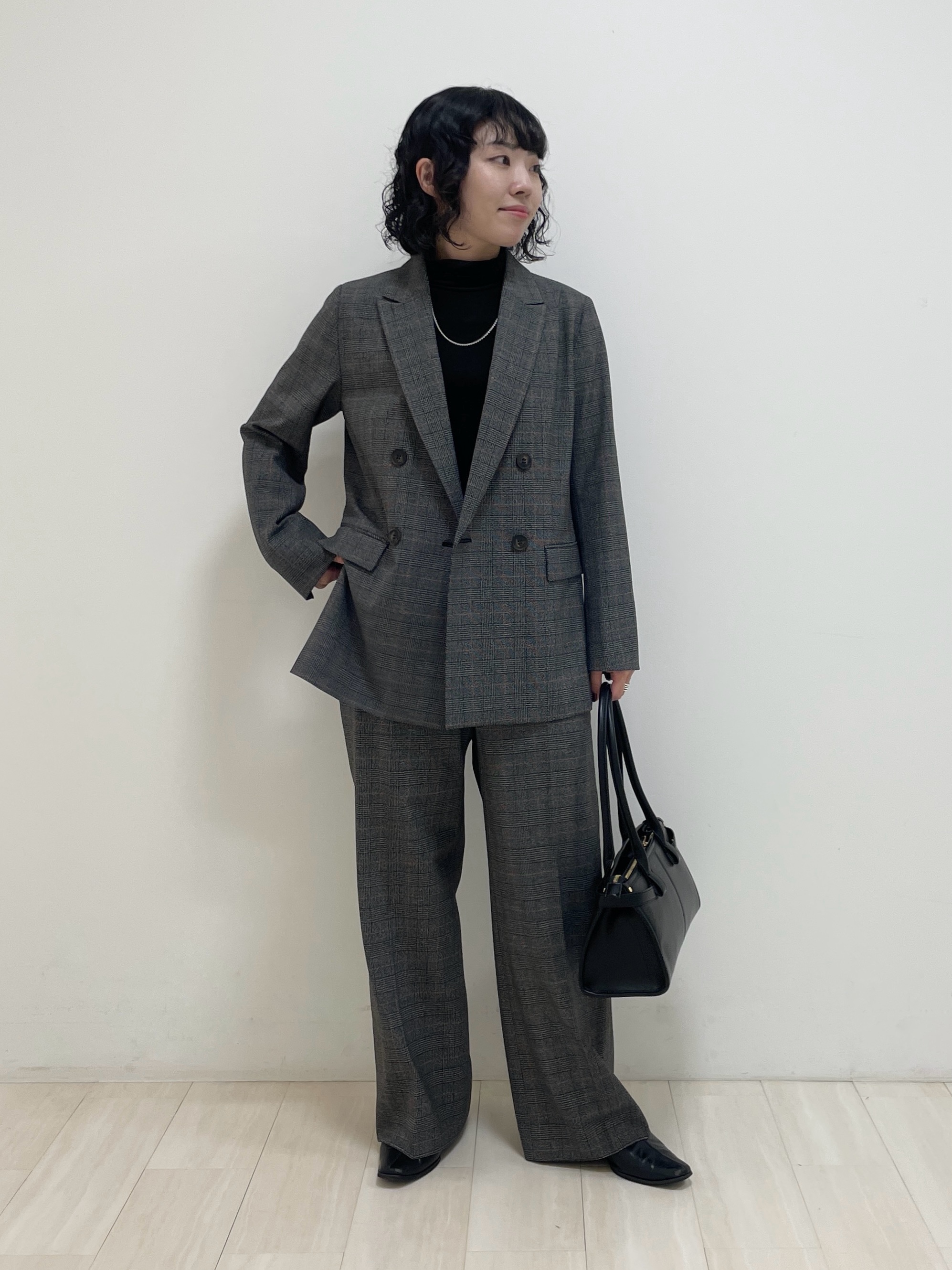 kanaさんの「INDIVI｜【洗濯機OK／ストレッチ◎】秋はじめのダブルジャケット」を使ったコーディネート