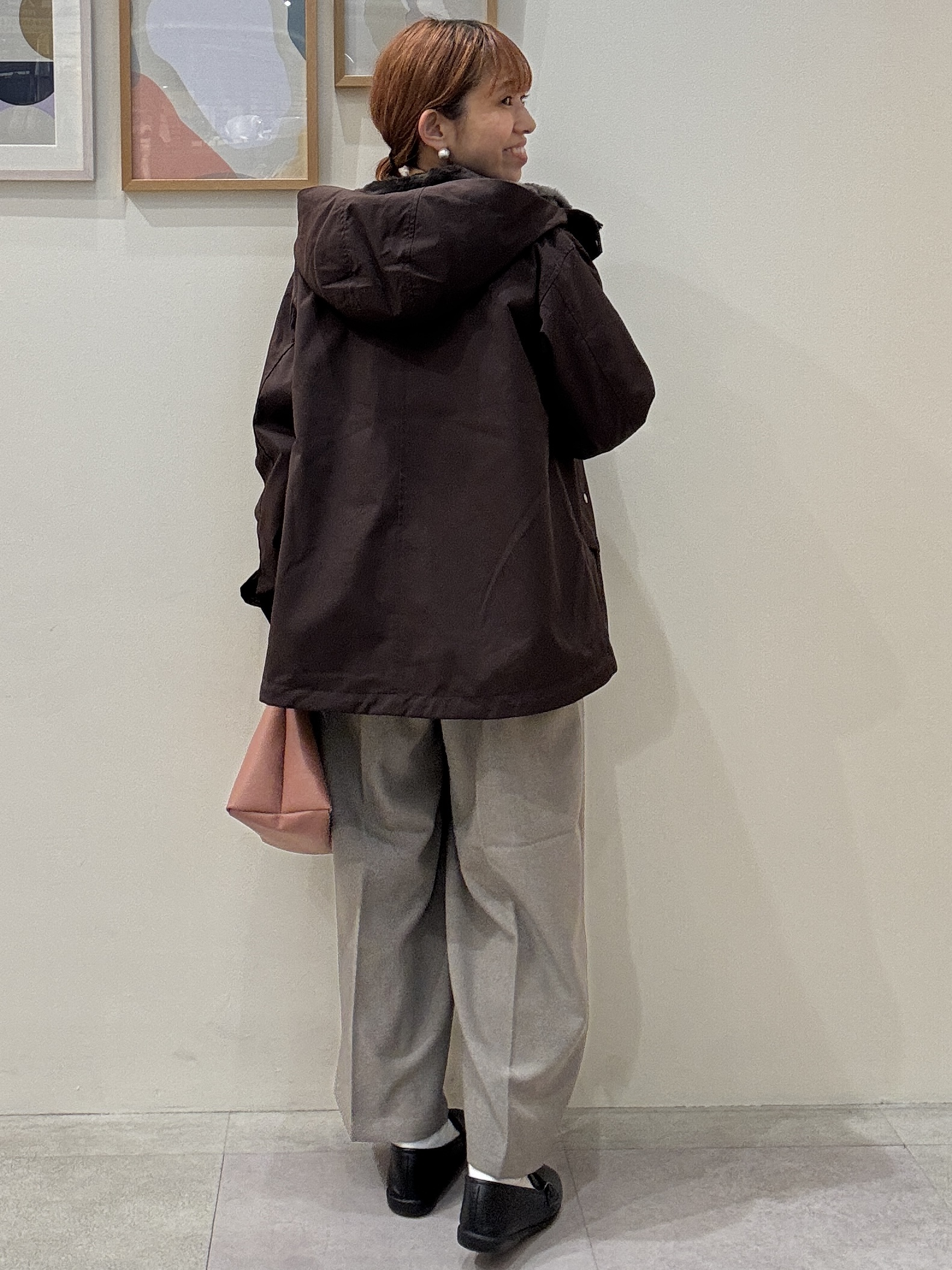 たけぴさんの「SHOO･LA･RUE｜【絶妙なゆるピタ/S-LL/洗濯機可】ちくちくしにくいリブハイネック やわらかニット」を使ったコーディネート