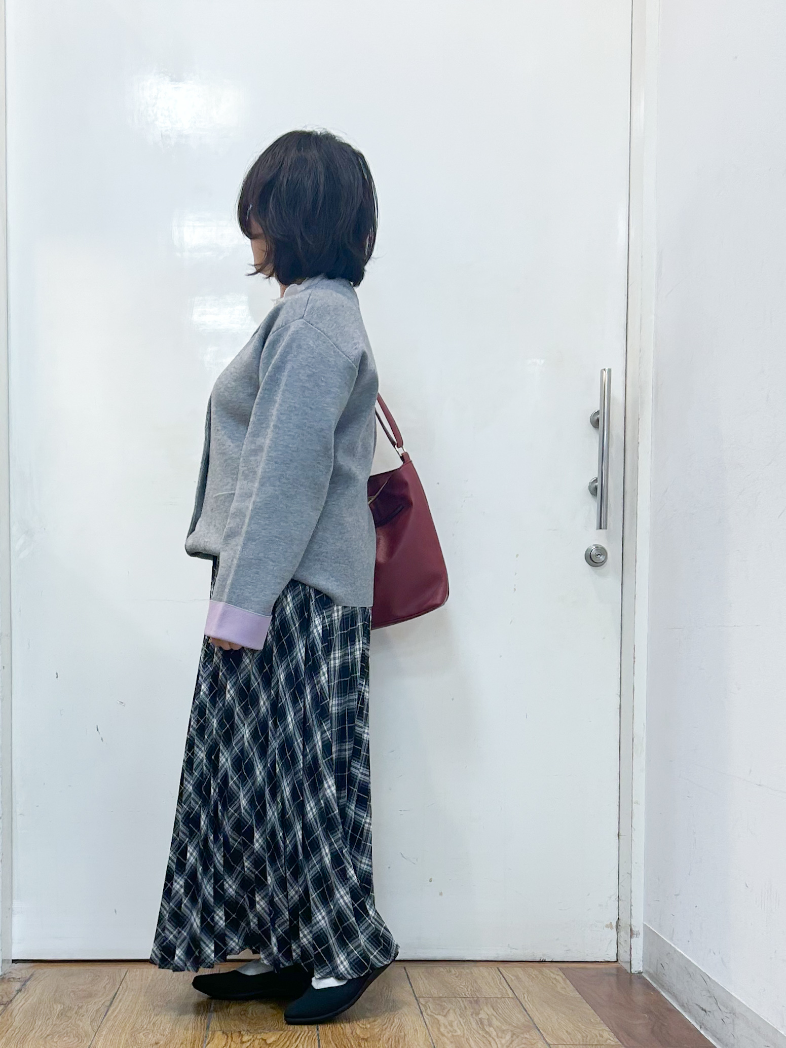 haruさんの「SHOO･LA･RUE｜【S-LL/洗濯機可/静電気防止】もちもち配色ダブルフェイスカーディガン」を使ったコーディネート
