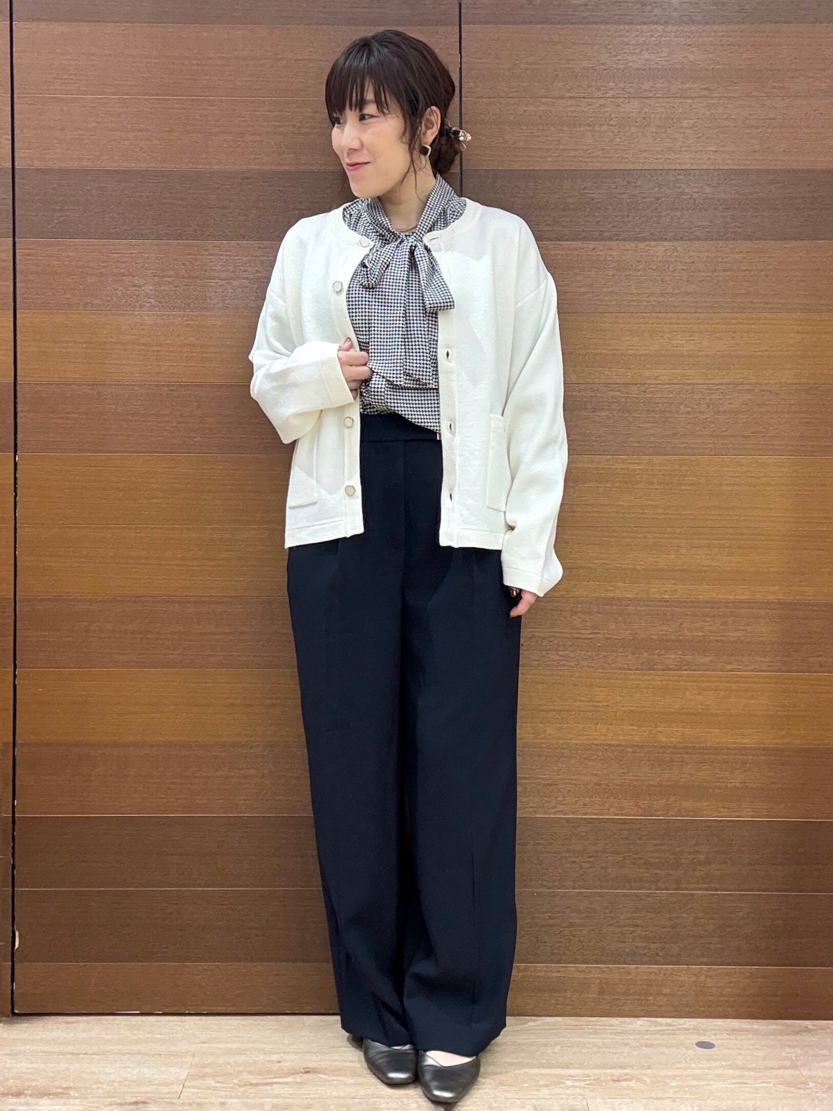 maichiさんの「OPAQUE.CLIP｜【セットアップ可】ノーカラーミドルコーディガン《洗濯機OK》」を使ったコーディネート