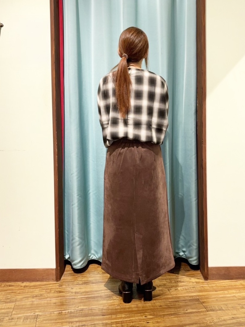 tukiさんの「SHOO･LA･RUE｜【着丈選べる/洗濯後しわになりにくい】インせず着られる ドルマンブラウス」を使ったコーディネート