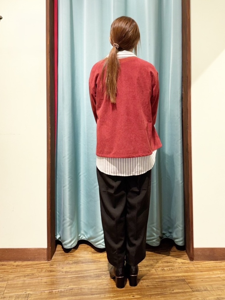 tukiさんの「SHOO･LA･RUE｜【洗濯後しわになりにくい/S-LL】気分で選ぶ 大人のデイリー使いに ベーシックシャツ」を使ったコーディネート