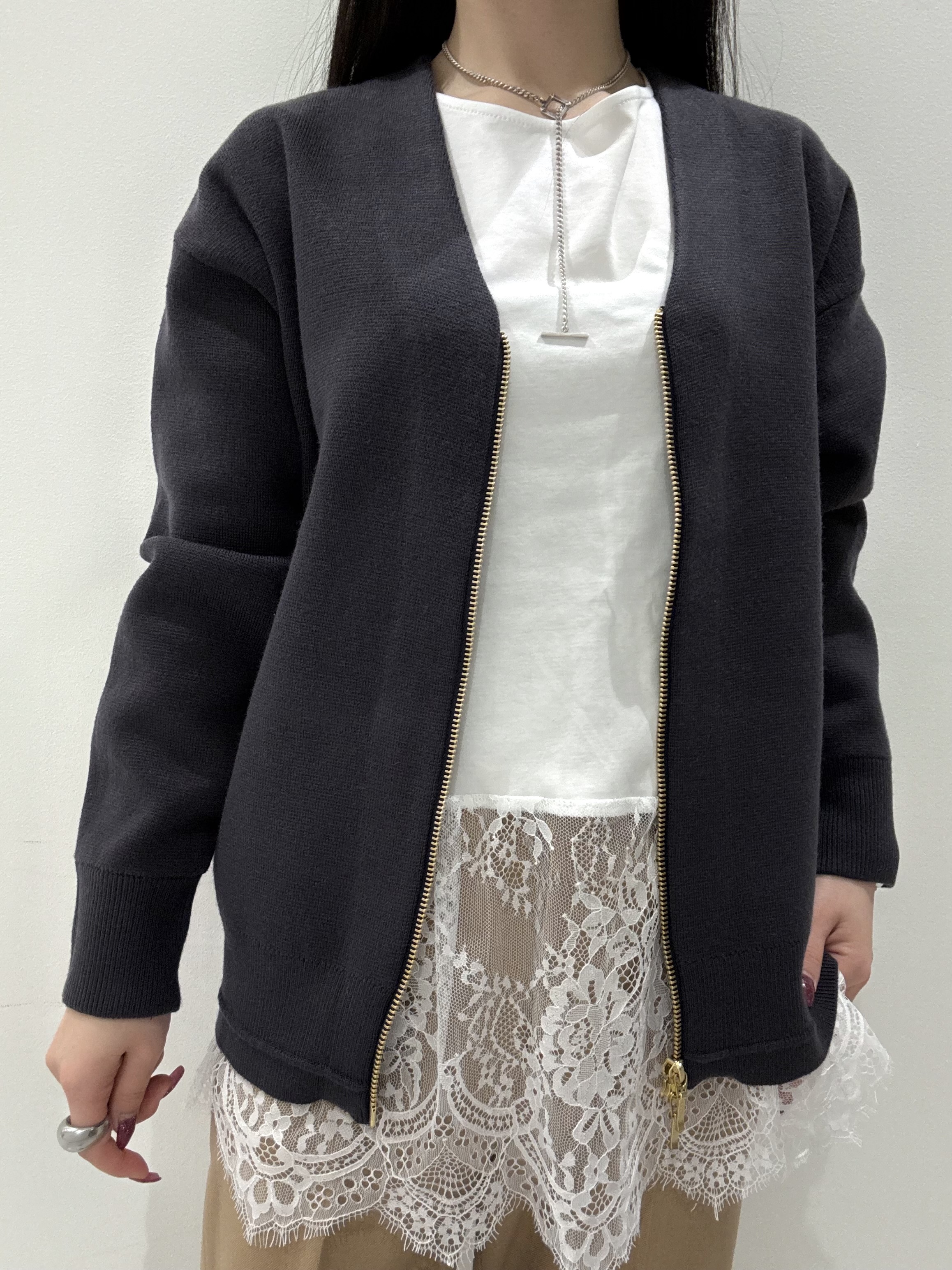KEIKOさんの「INDIVI｜【ミラノリブ編み】ジップニットブルゾン」を使ったコーディネート