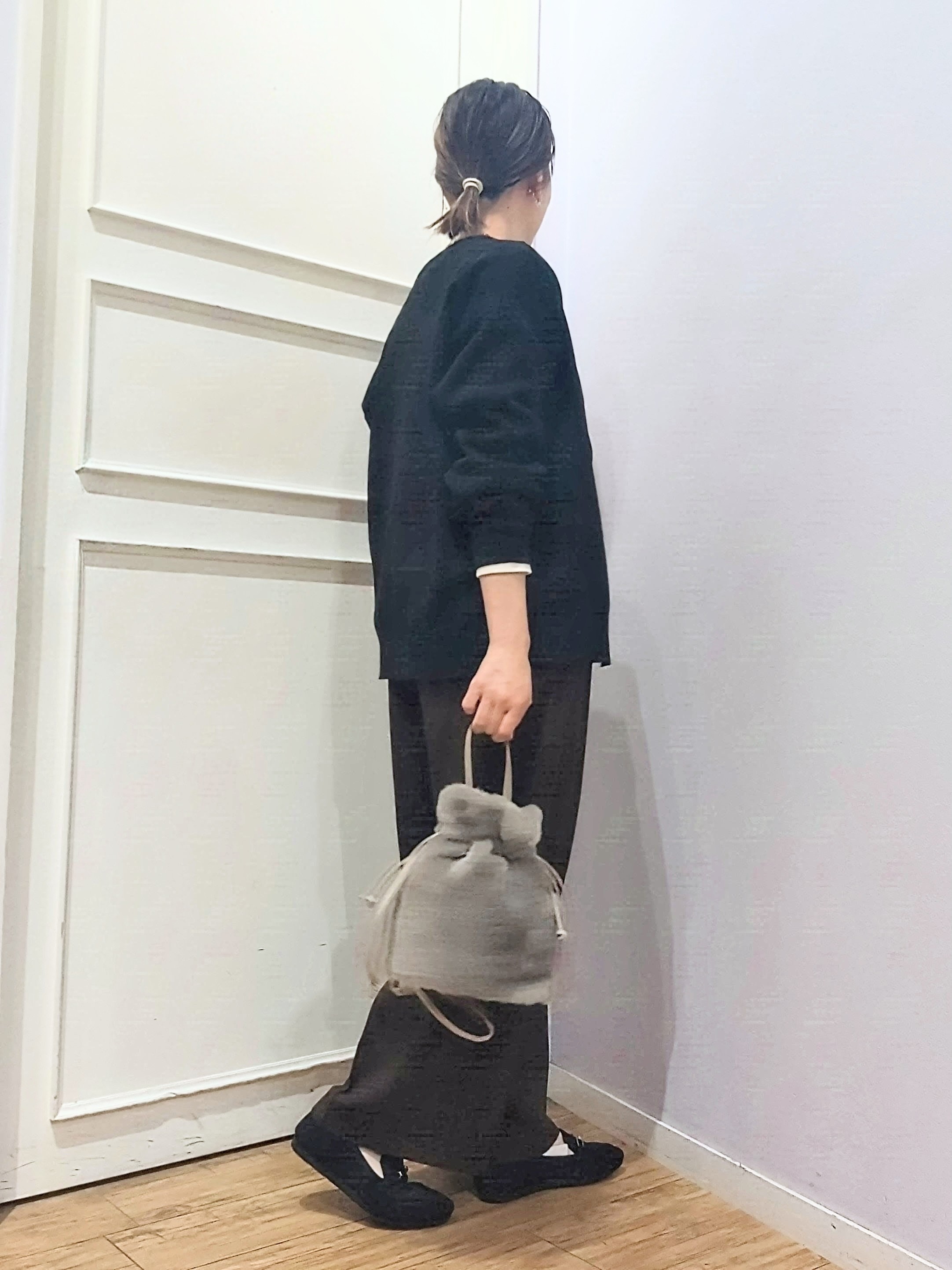 miomioさんの「SHOO･LA･RUE｜【セットアップ可/洗濯機可】軽やかに羽織れる スポンディッシュ ニットカーディガン」を使ったコーディネート