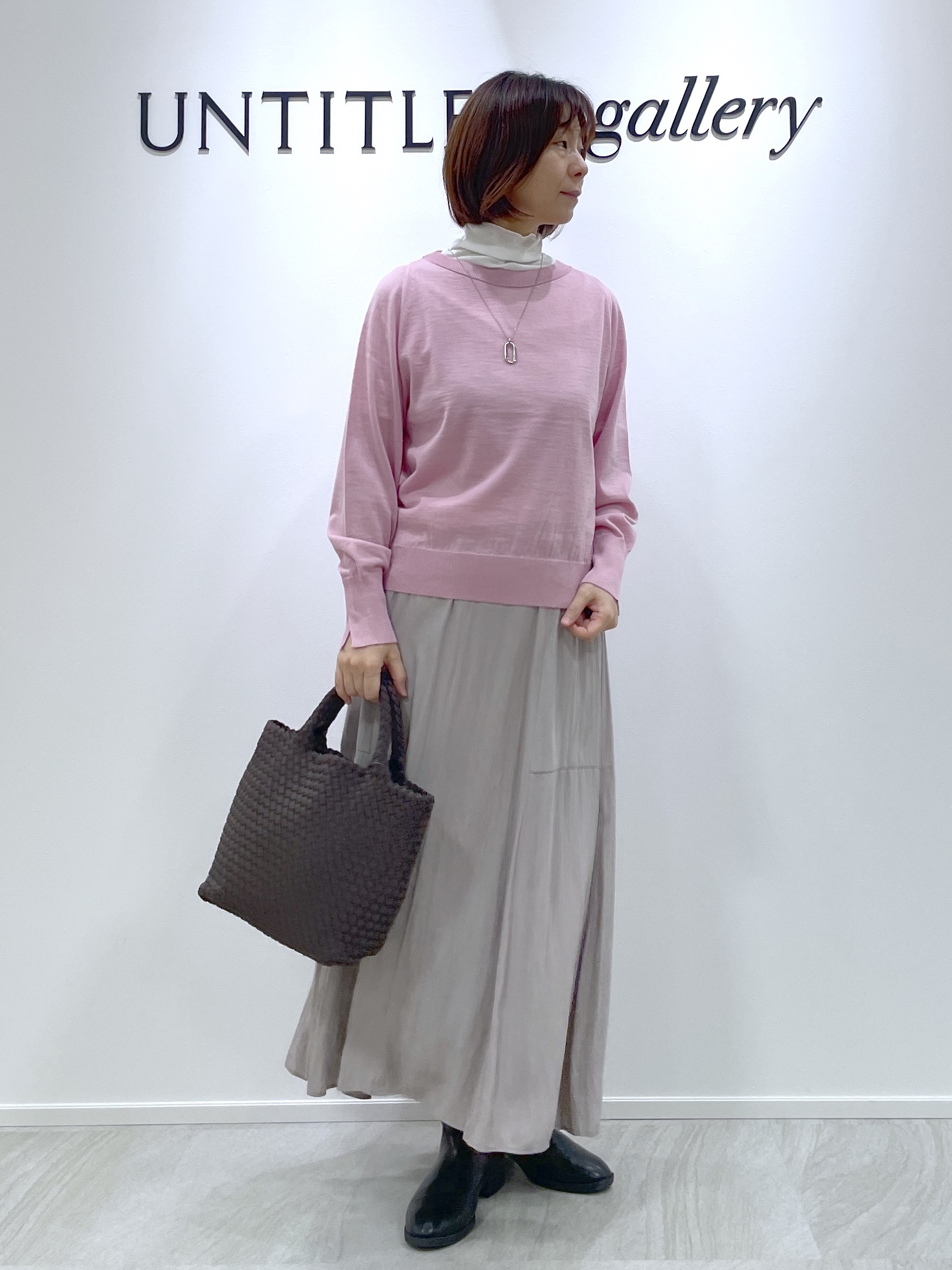 hanaさんの「UNTITLED｜【アンサンブル可能/オンオフ使える】シルクウールカシミヤプルオーバー」を使ったコーディネート