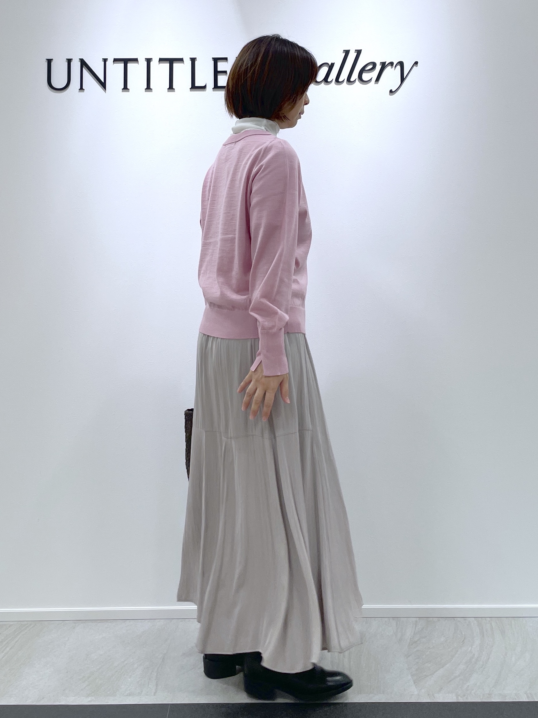 hanaさんの「UNTITLED｜【アンサンブル可能/オンオフ使える】シルクウールカシミヤプルオーバー」を使ったコーディネート