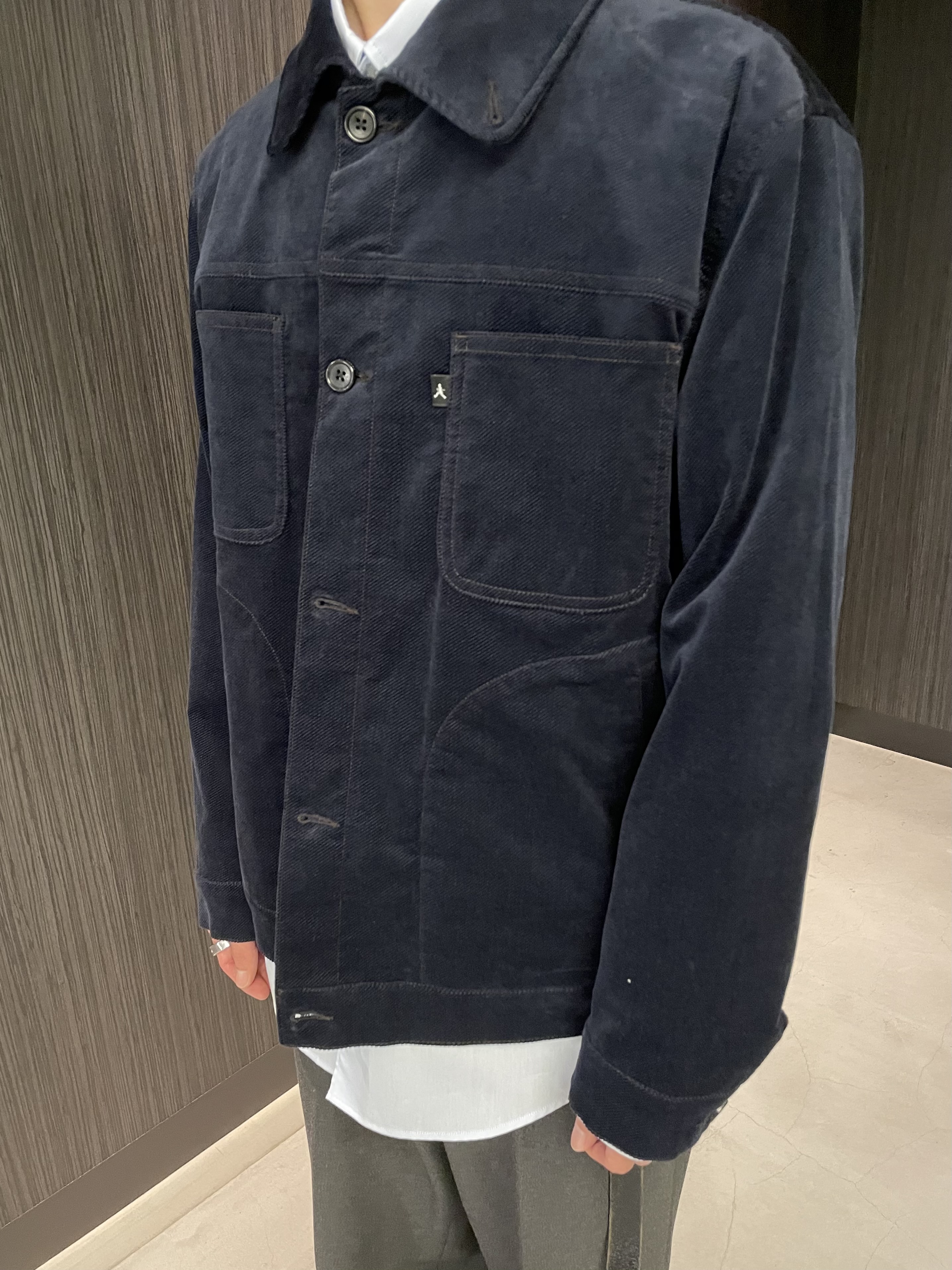 Okdさんの「TAKEO KIKUCHI｜【BOWLER HAT LABEL】ストレッチコーデュロイGジャン」を使ったコーディネート