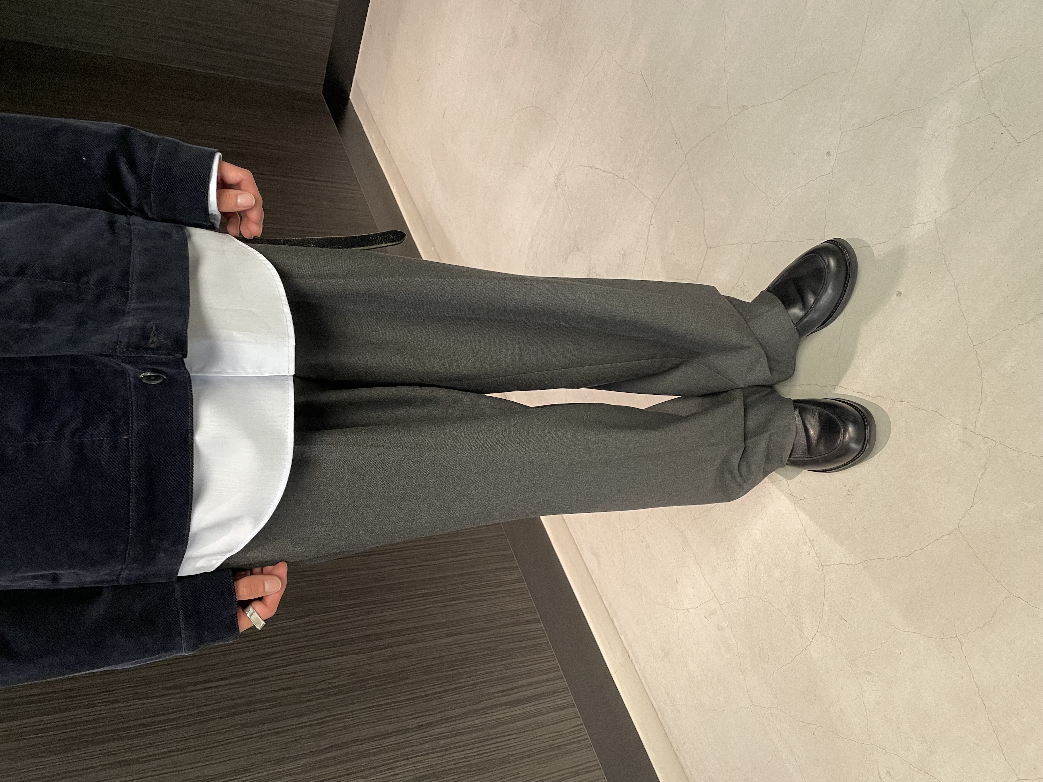 Okdさんの「TAKEO KIKUCHI｜【BOWLER HAT LABEL】ストレッチコーデュロイGジャン」を使ったコーディネート