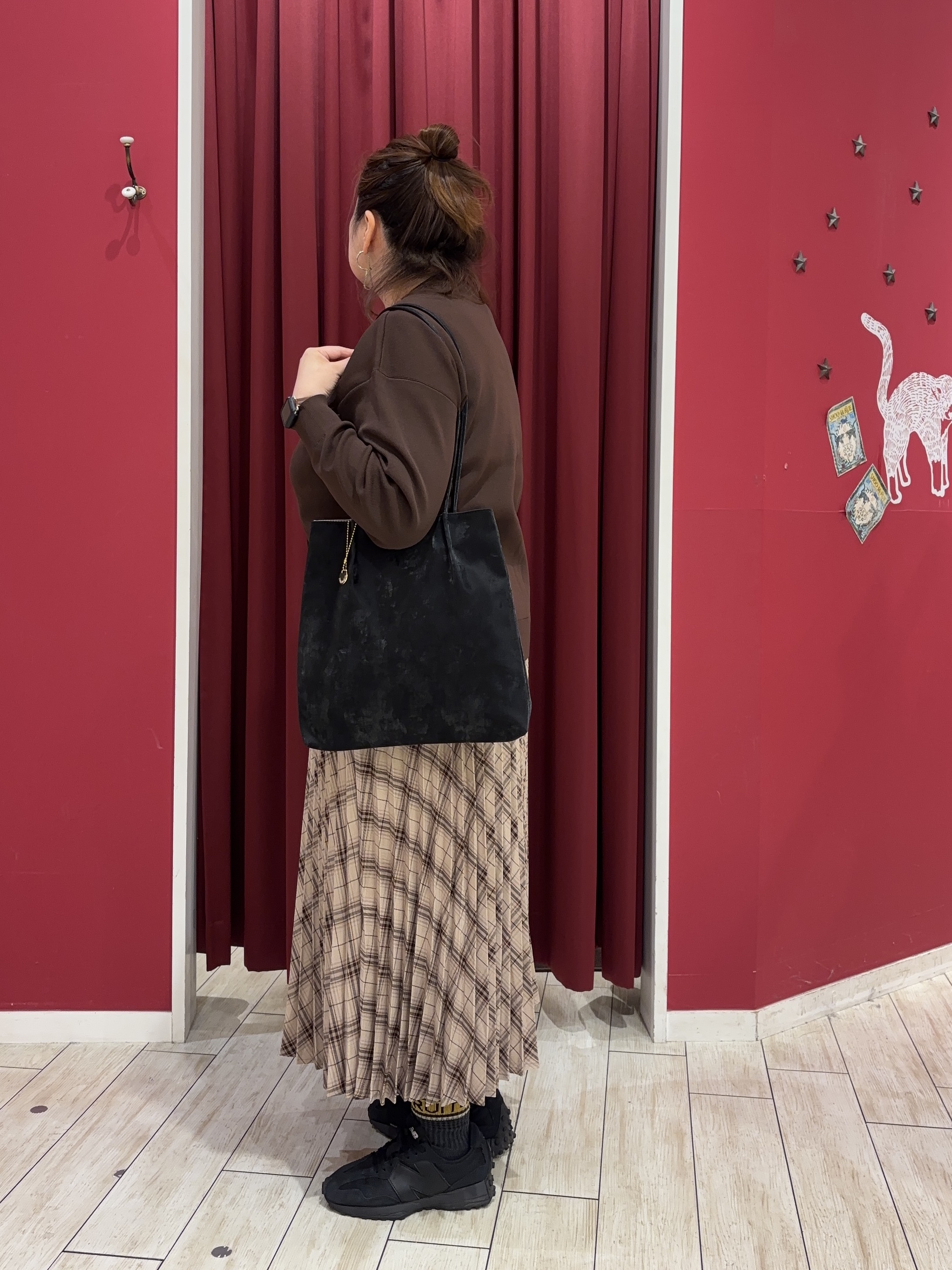 KOZAさんの「SHOO･LA･RUE｜【セットアップ可/洗濯機可】軽やかに羽織れる スポンディッシュ ニットカーディガン」を使ったコーディネート