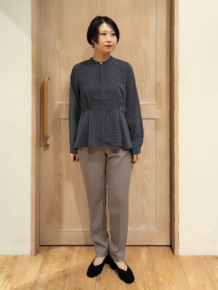 YUKIさんの「SHOO･LA･RUE｜【体型カバー/洗濯機可/ポケット付き】ゆるシルエット もちもち ボタンレスカーディガン」を使ったコーディネート