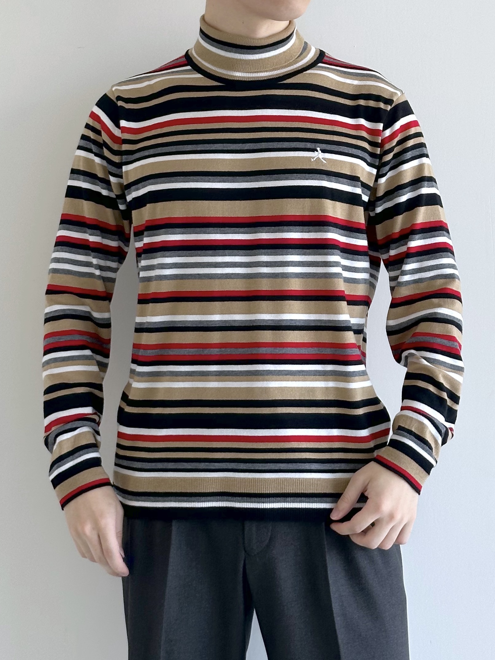 イッシーさんの「TAKEO KIKUCHI｜【BOWLER HAT LABEL】シングルレザーライダースジャケット」を使ったコーディネート