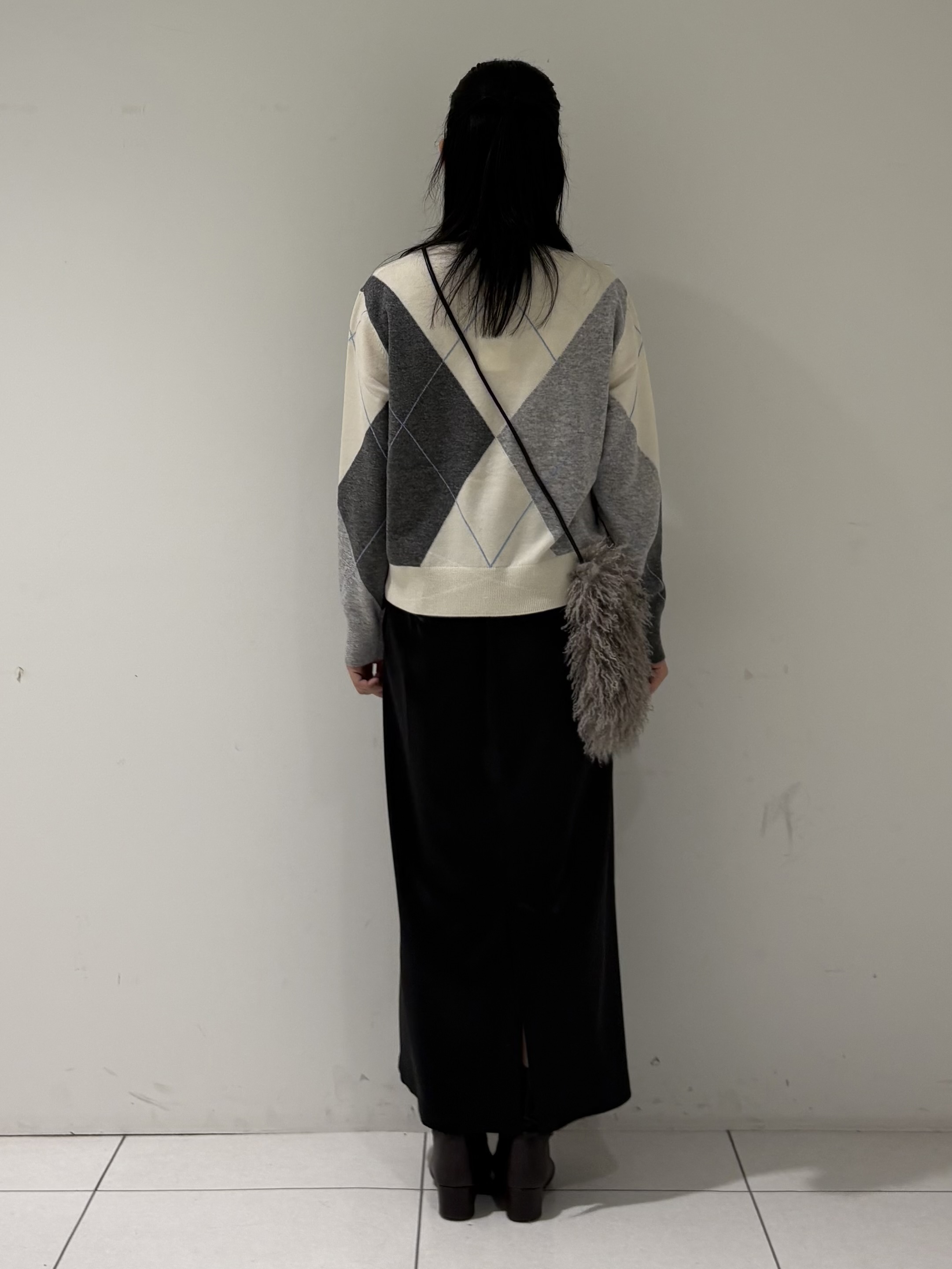 momokoさんの「INDIVI｜【ウール混】ビッグアーガイル柄ニット」を使ったコーディネート