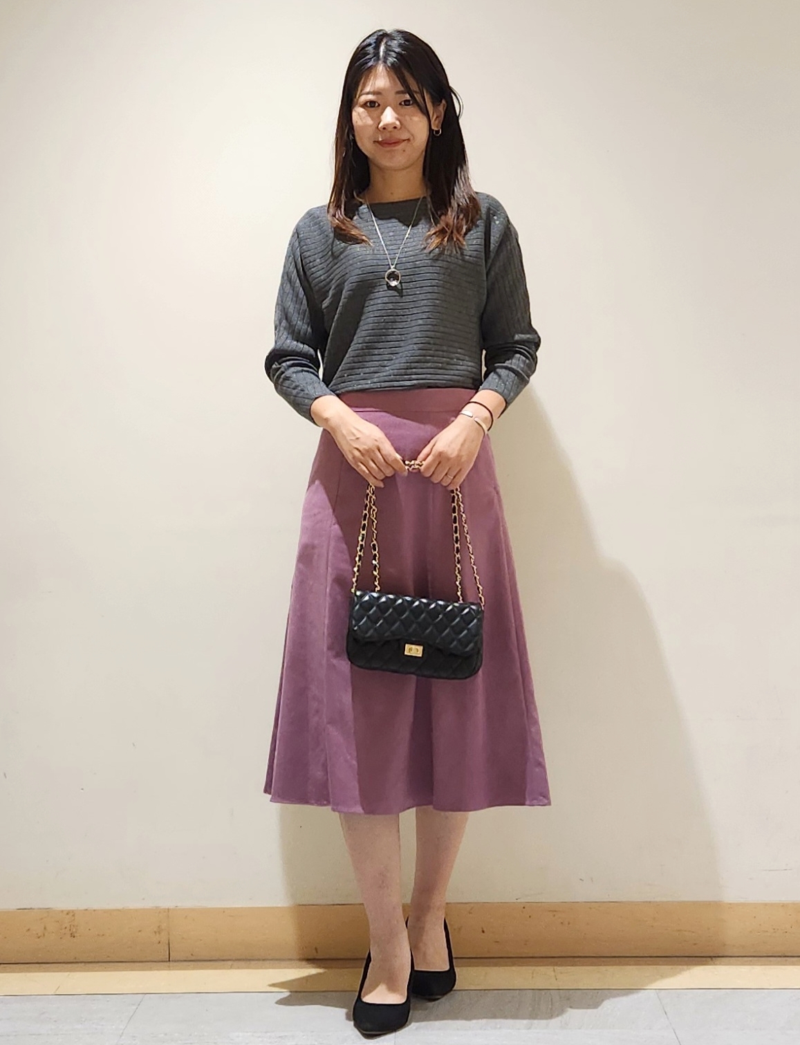 yukaさんの「COUP DE CHANCE｜【手洗い可/日本製】ラメ混 ドルマンニット」を使ったコーディネート