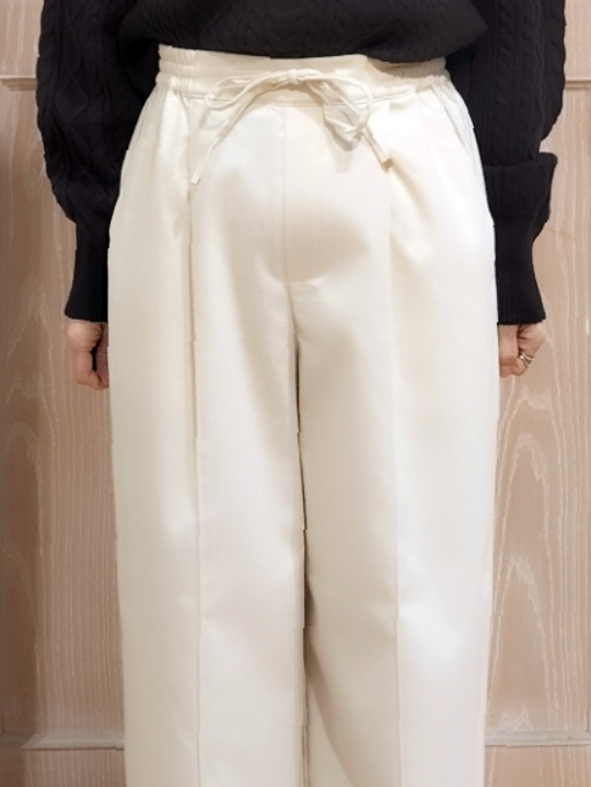 YUKIさんの「SHOO･LA･RUE｜【着丈選べる/セットアップ可/ぱちぱちしにくい】洗濯後しわになりにくい 両面微起毛 あったかイージー」を使ったコーディネート