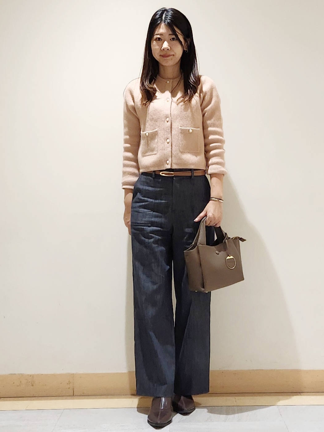 yukaさんの「COUP DE CHANCE｜【手洗い可／ラクーン混】ヘアリーカーディガン」を使ったコーディネート