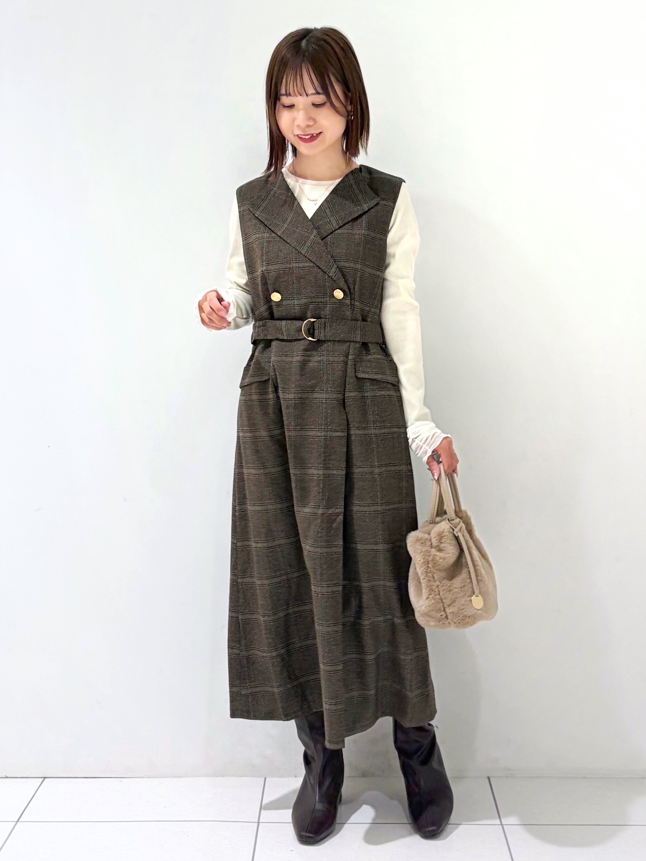 kozuさんの「index｜トレンチ風ジャンスカ【洗濯機OK／イージーアイロン／防シワ】」を使ったコーディネート