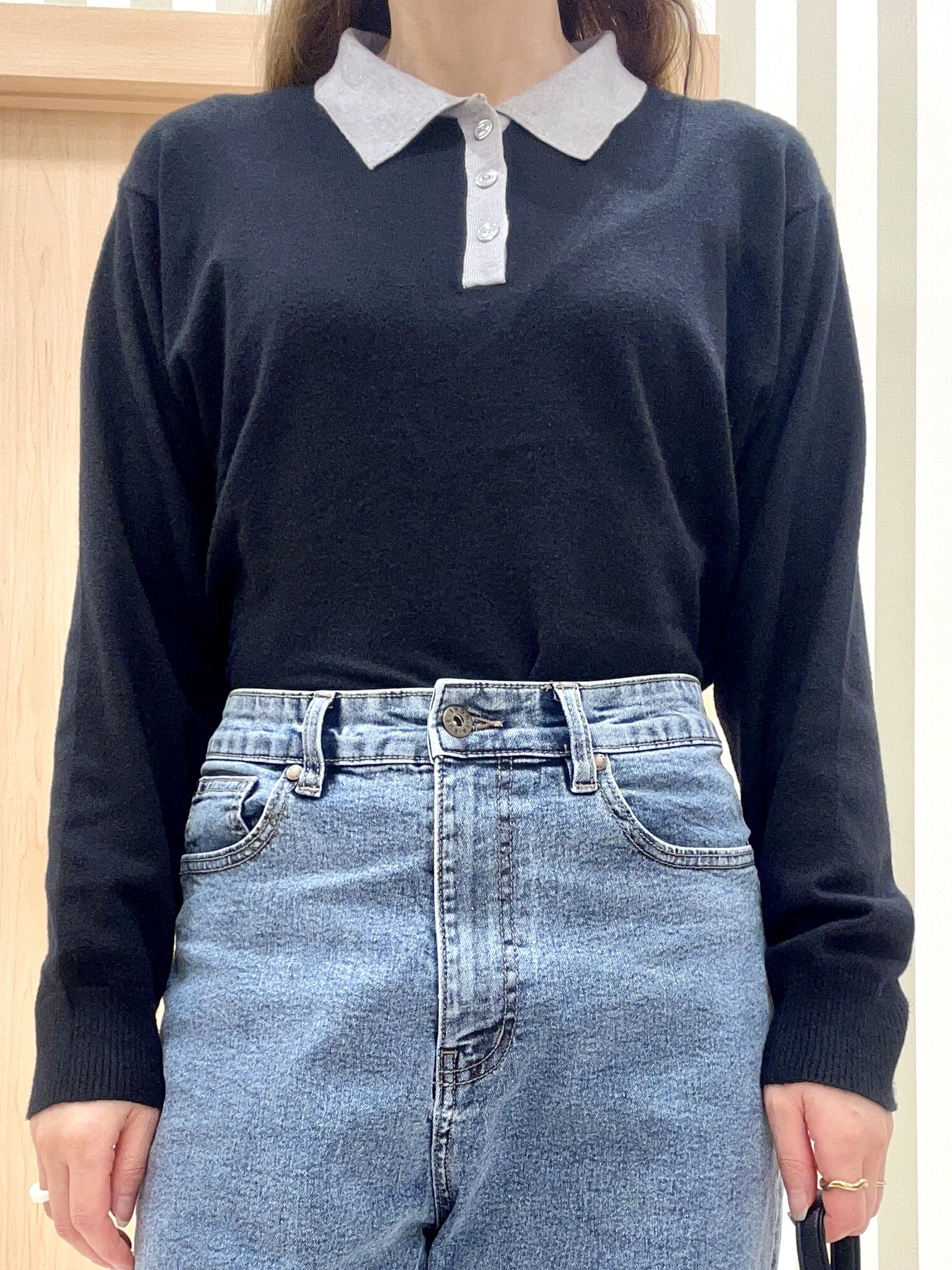 ririさんの「SHOO･LA･RUE｜【S-LL/洗濯機可】やわらかな着心地 襟付きニット」を使ったコーディネート