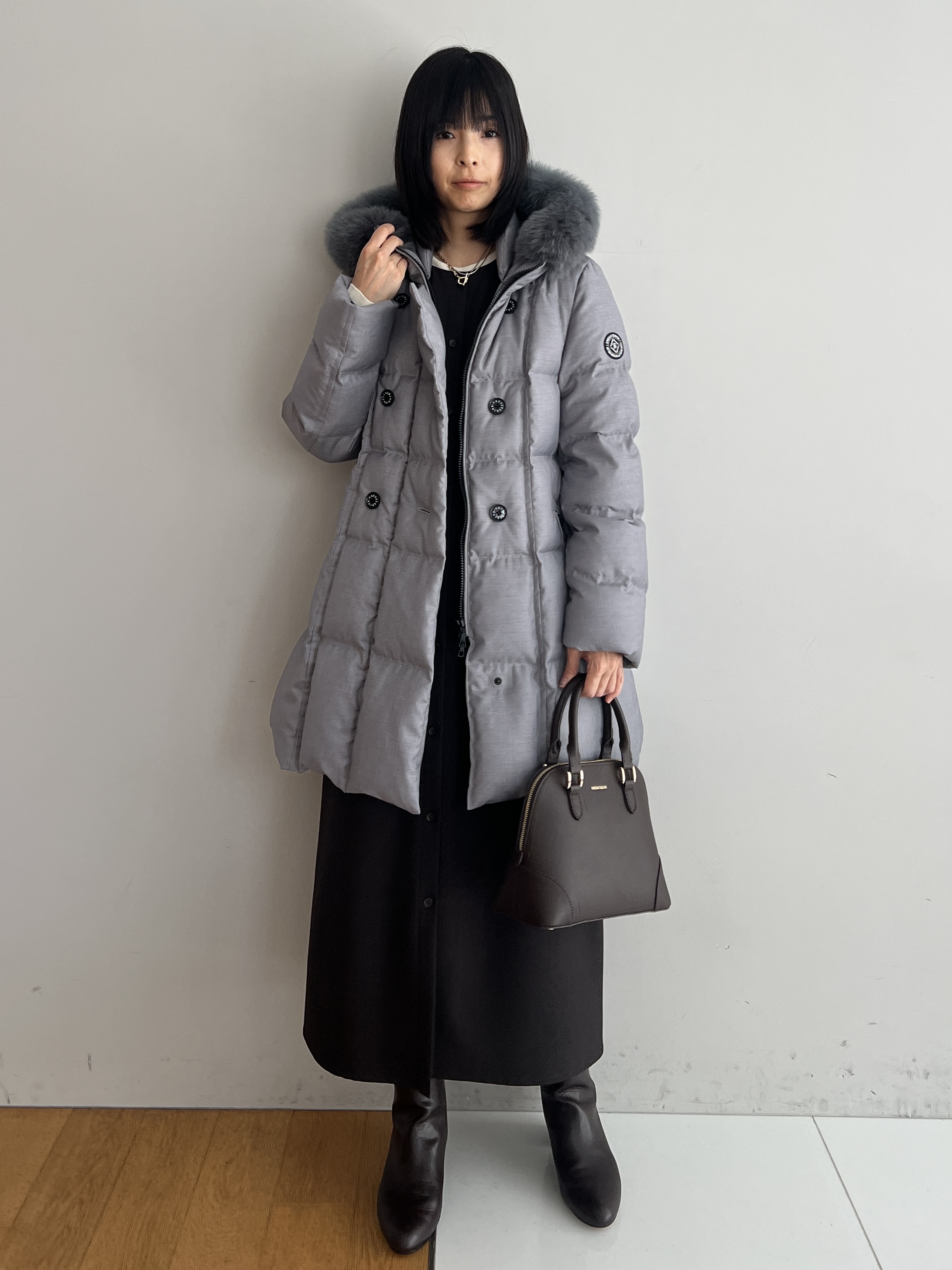misaさんの「DRESSTERIOR｜フォックスファーナポレオンホワイトグースダウン」を使ったコーディネート