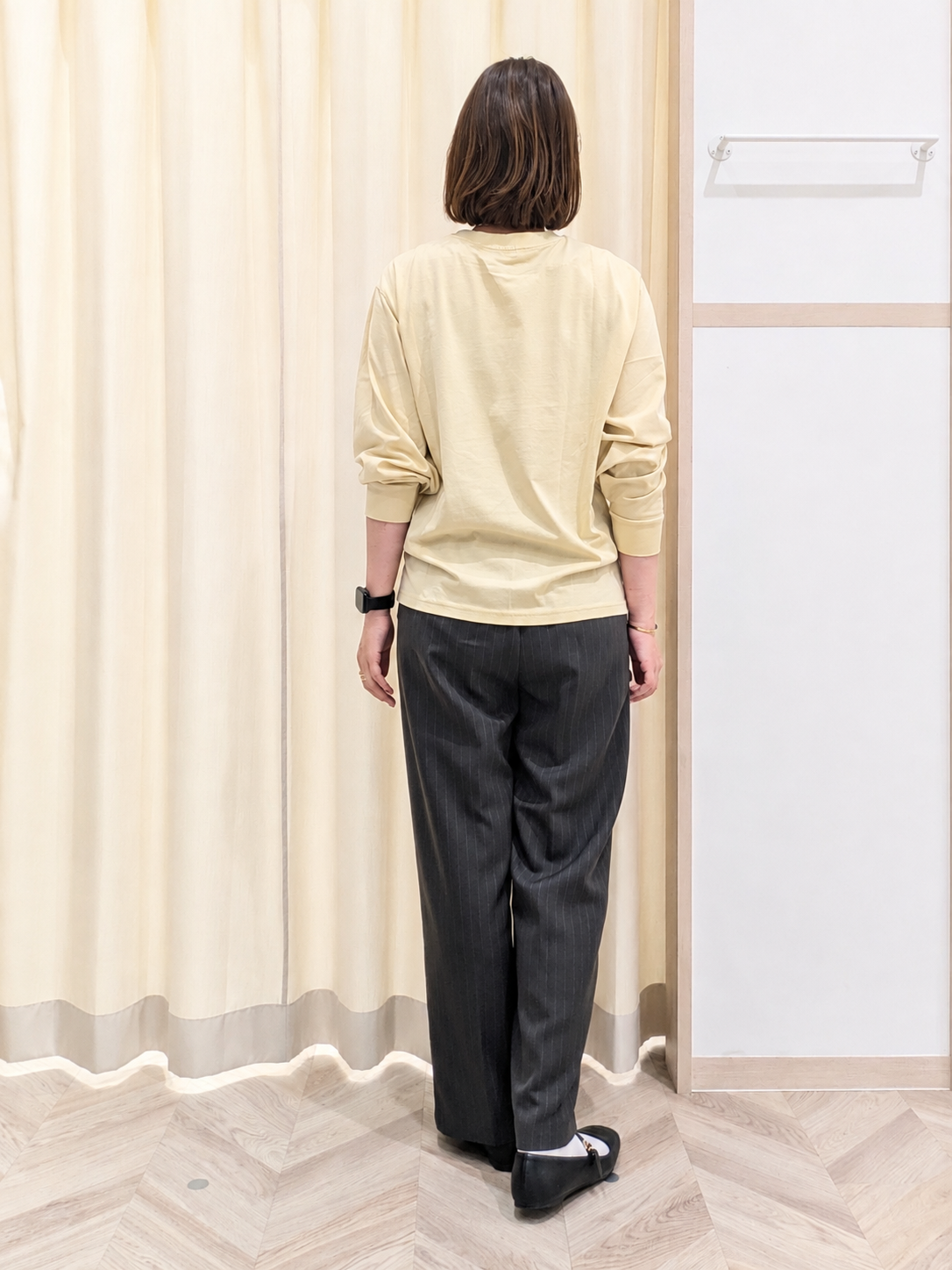 miyuさんの「SHOO･LA･RUE｜【毛玉になりにくい/S-LL/洗濯機可/体型カバー】Vネックゆったりカーディガン」を使ったコーディネート