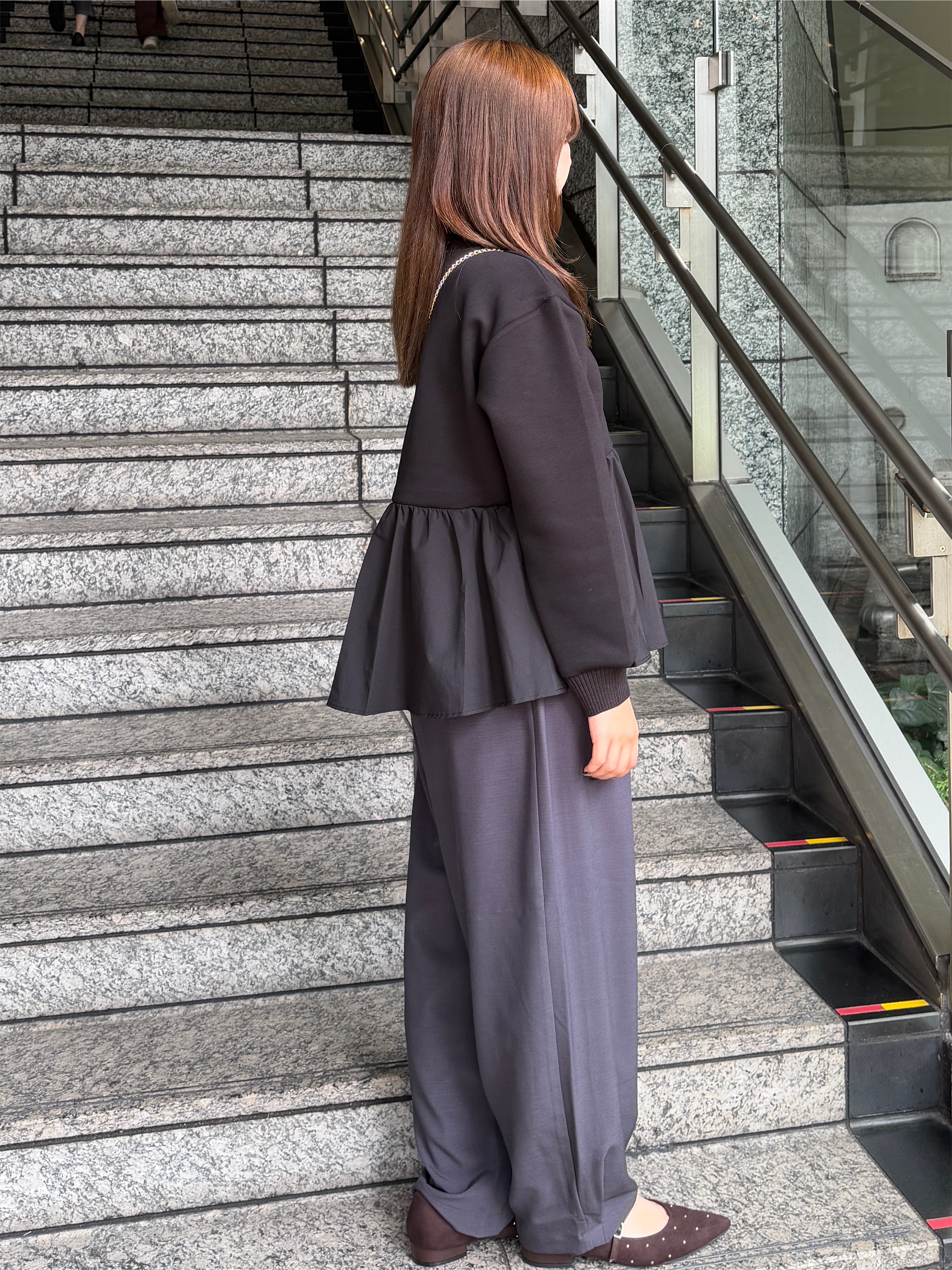 HANNAさんの「OPAQUE.CLIP｜ペプラムドッキングトップス【洗濯機OK】」を使ったコーディネート