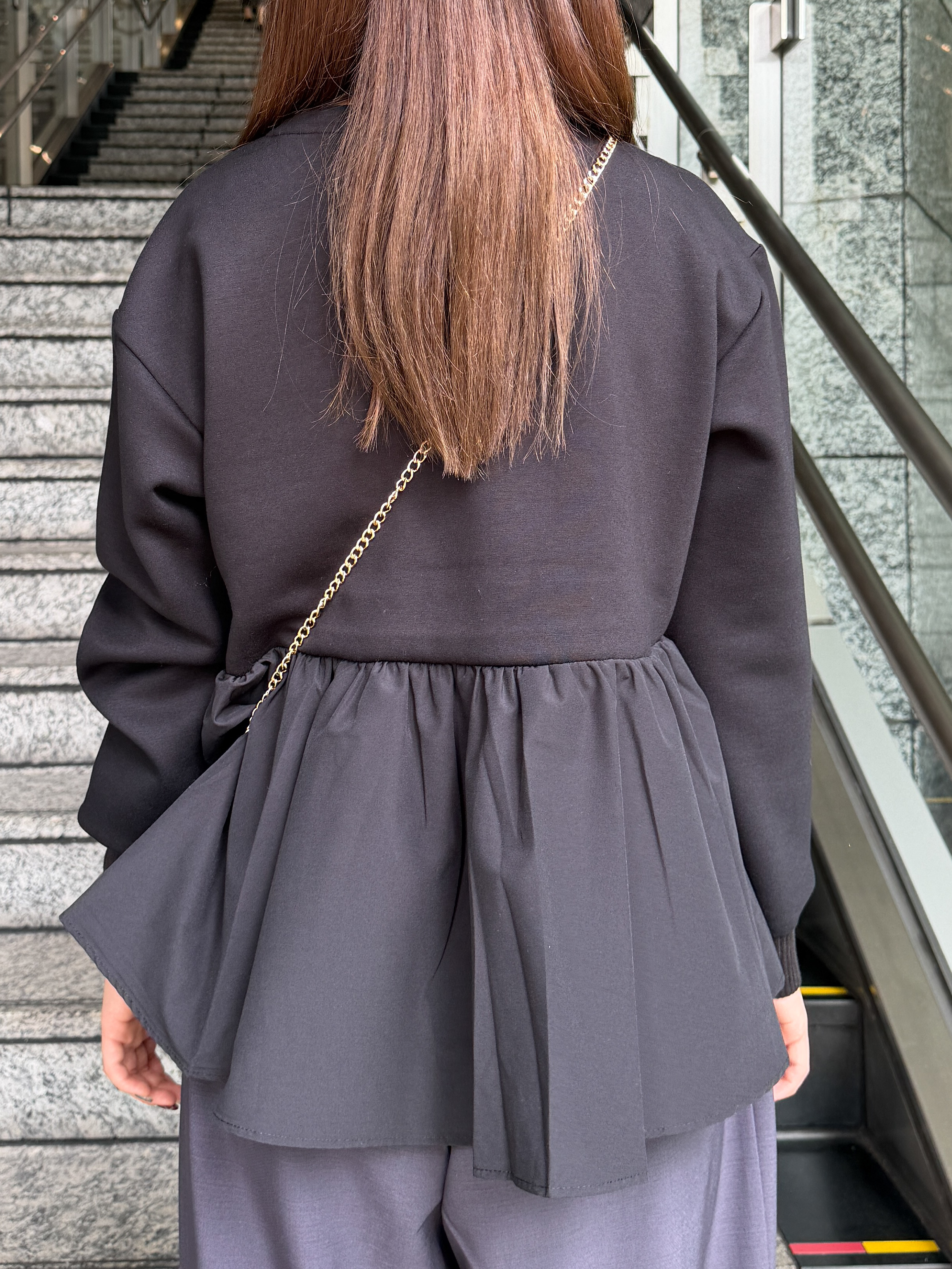 HANNAさんの「OPAQUE.CLIP｜ペプラムドッキングトップス【洗濯機OK】」を使ったコーディネート