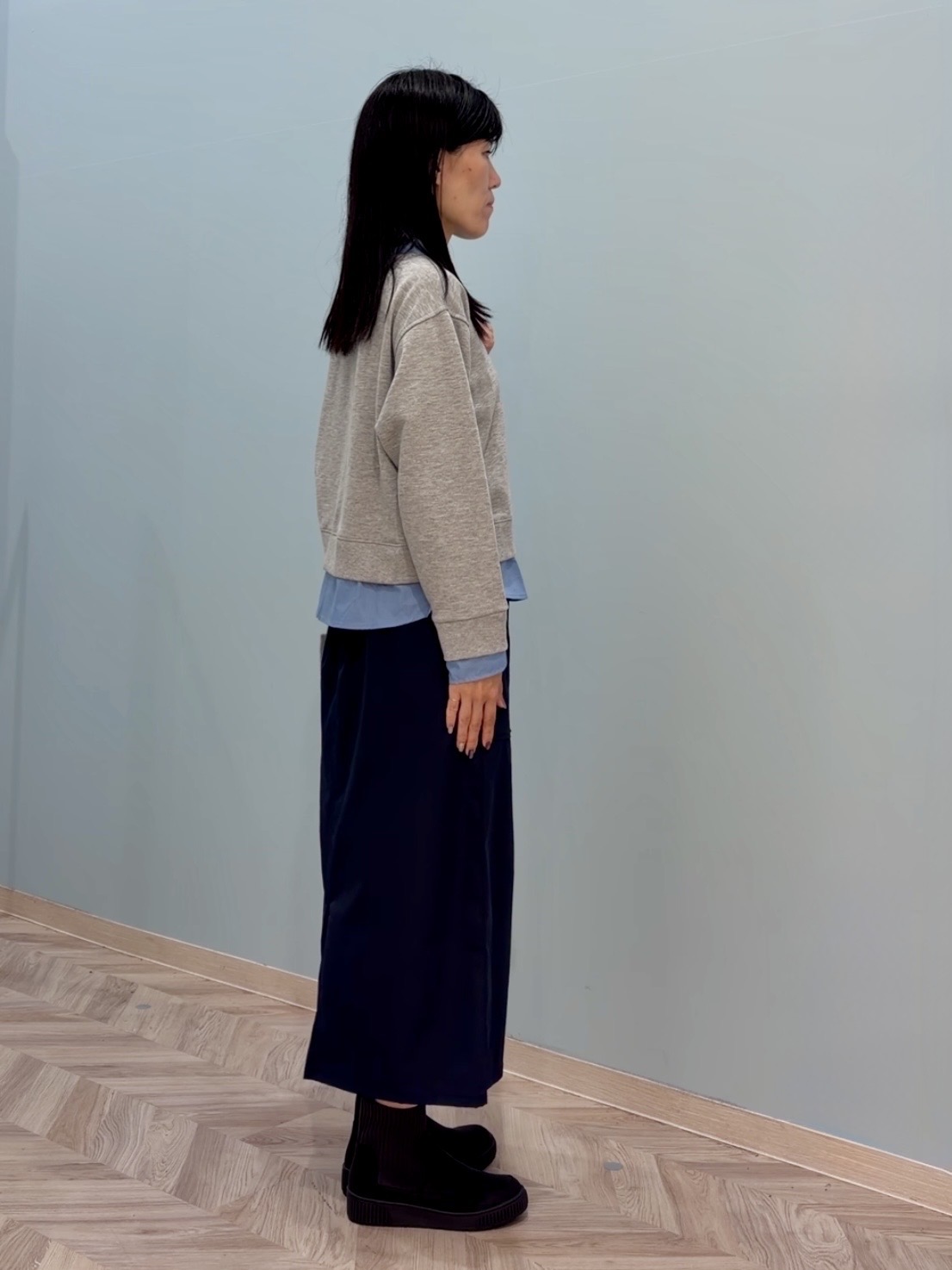 大西直穂さんの「SHOO･LA･RUE｜【S-LL/洗濯機可】一枚でレイヤード感が完成する シャツドッキング裏毛トップス」を使ったコーディネート