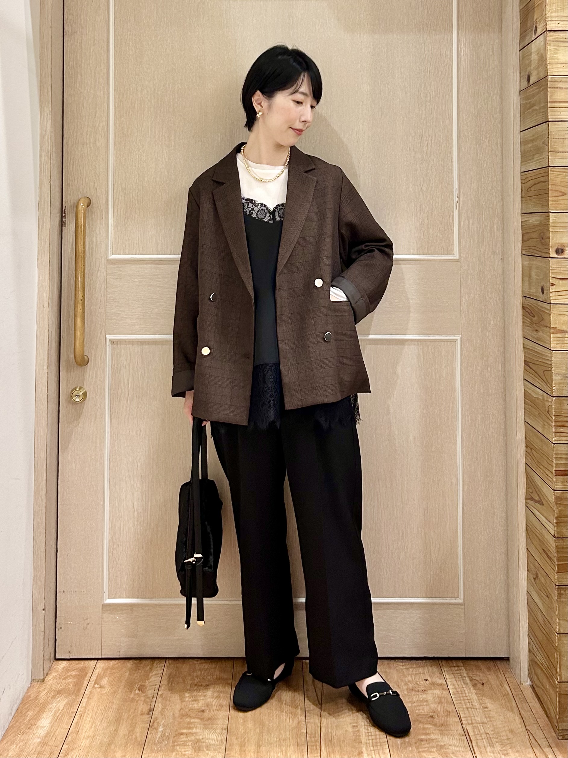 ちぐささんの「SHOO･LA･RUE｜【セットアップ可/洗濯後しわになりにくい】ウールフィール ダブルジャケット」を使ったコーディネート