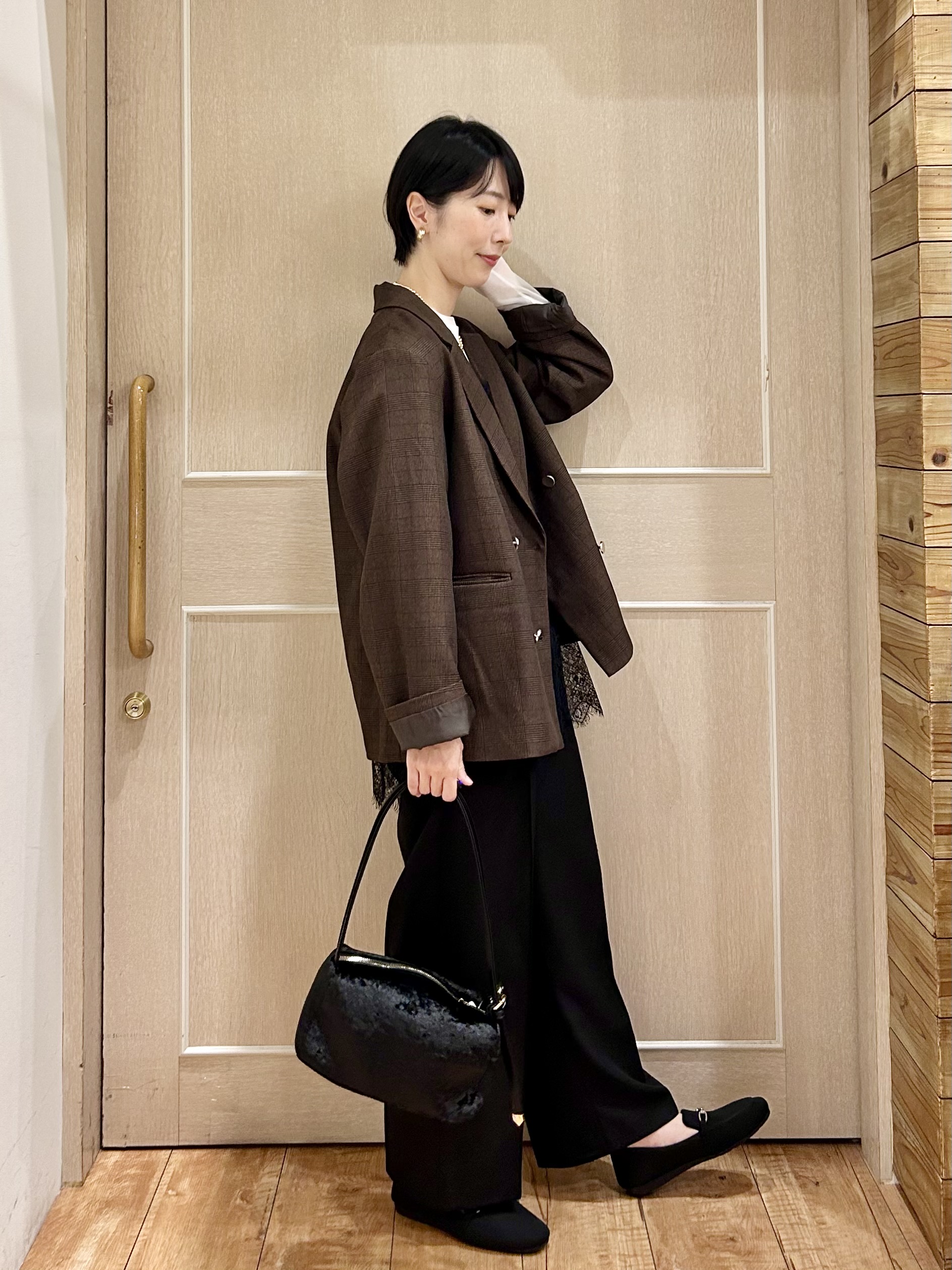 ちぐささんの「SHOO･LA･RUE｜【セットアップ可/洗濯後しわになりにくい】ウールフィール ダブルジャケット」を使ったコーディネート
