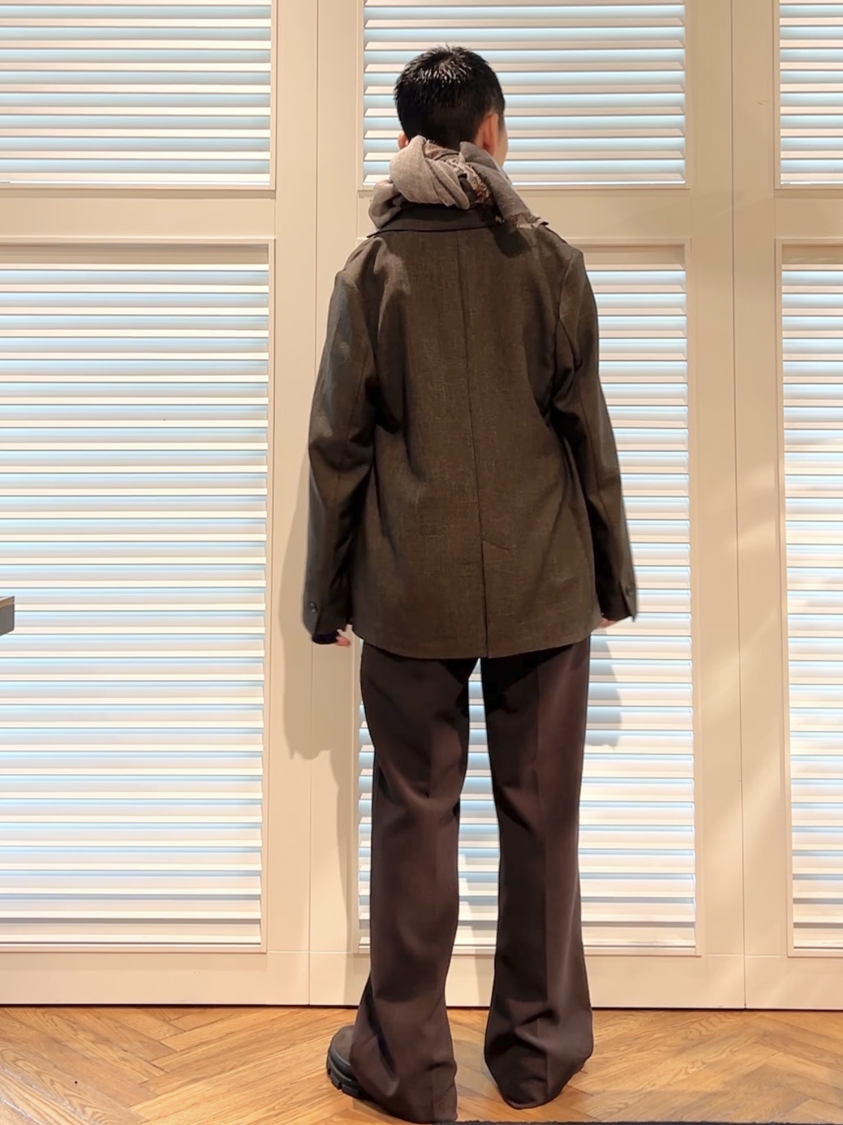 OCHIAIさんの「DRESSTERIOR｜【防しわ/吸水速乾/UVカット】シャークスキン ラフジャケット」を使ったコーディネート