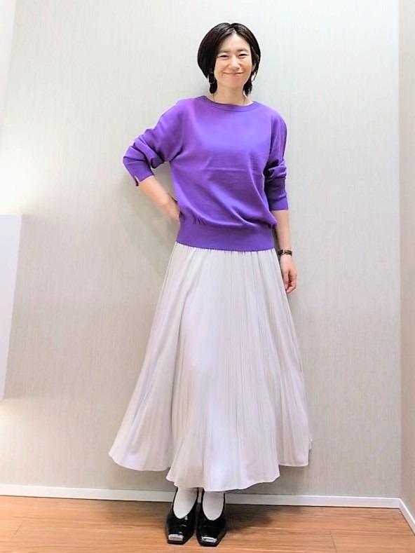 ミズタさんの「UNTITLED｜【アンサンブル可能/オンオフ使える】シルクウールカシミヤプルオーバー」を使ったコーディネート
