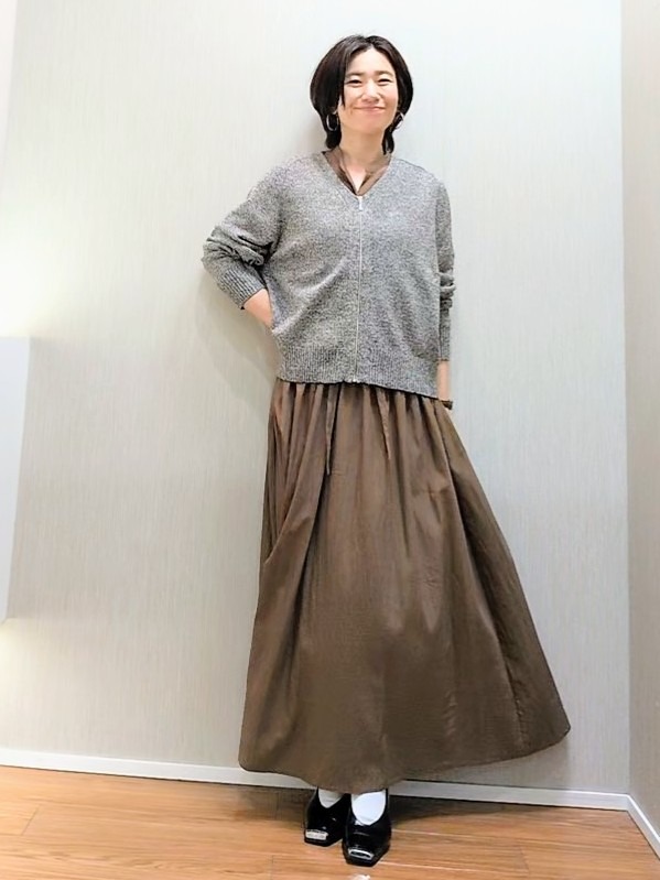 ミズタさんの「UNTITLED｜【店頭人気！】杢調ジップカーディガン」を使ったコーディネート