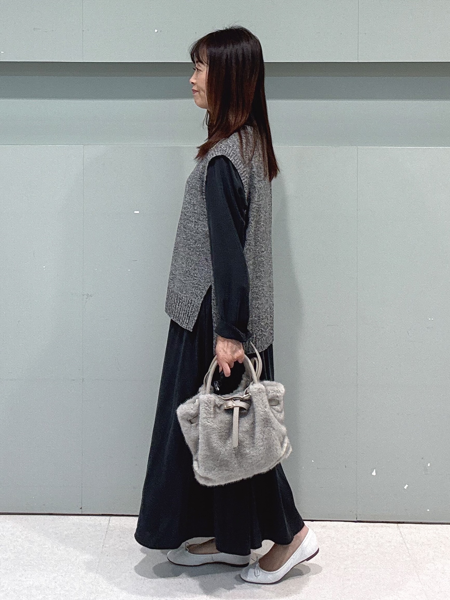 makiさんの「UNTITLED｜ドロストデザインワンピース」を使ったコーディネート