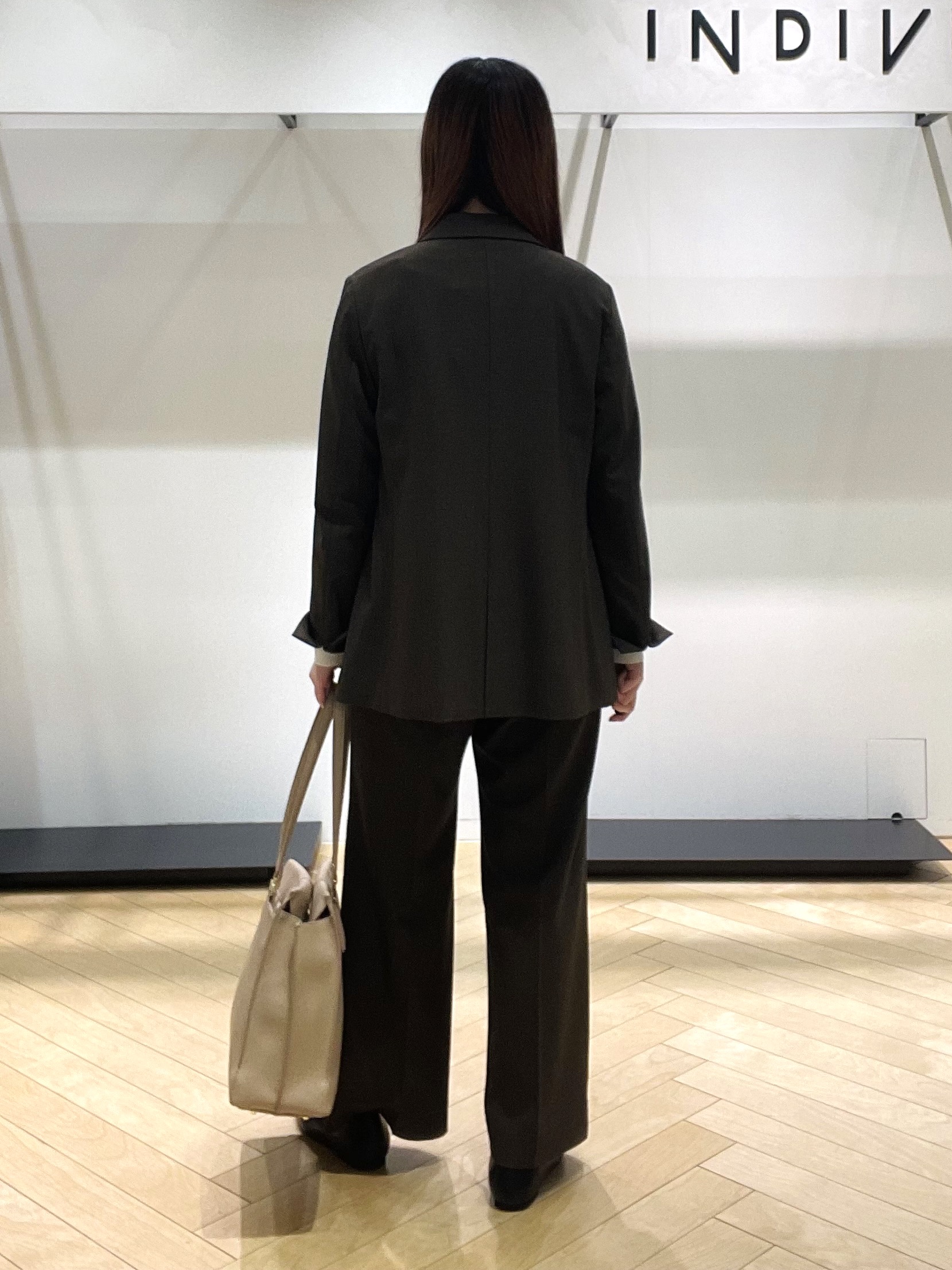 mさんの「INDIVI｜【洗濯機OK／ストレッチ◎】秋はじめのダブルジャケット」を使ったコーディネート