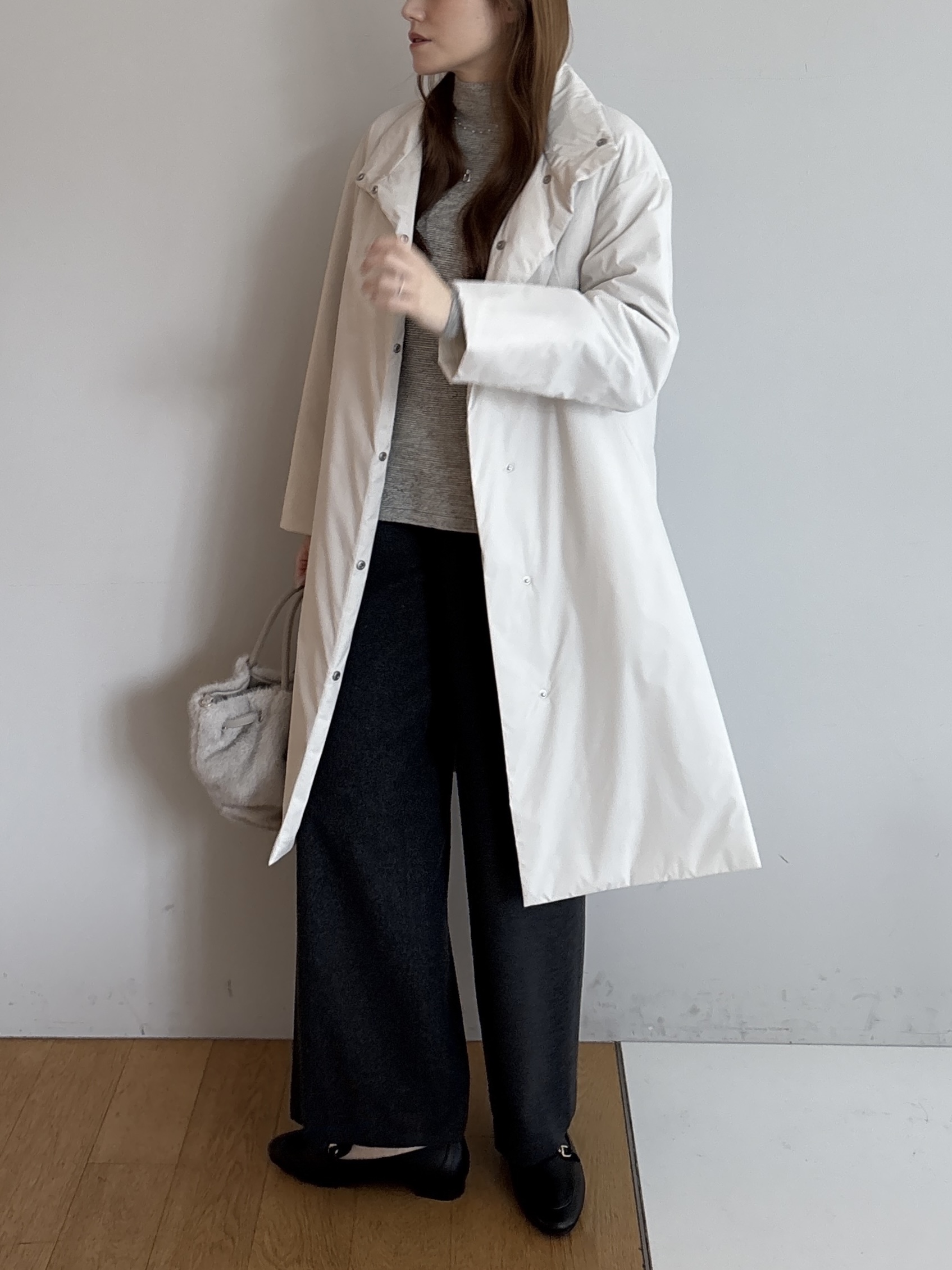 sayaさんの「UNTITLED｜【撥水/軽量/薄中綿入り】スタンドカラーコート」を使ったコーディネート
