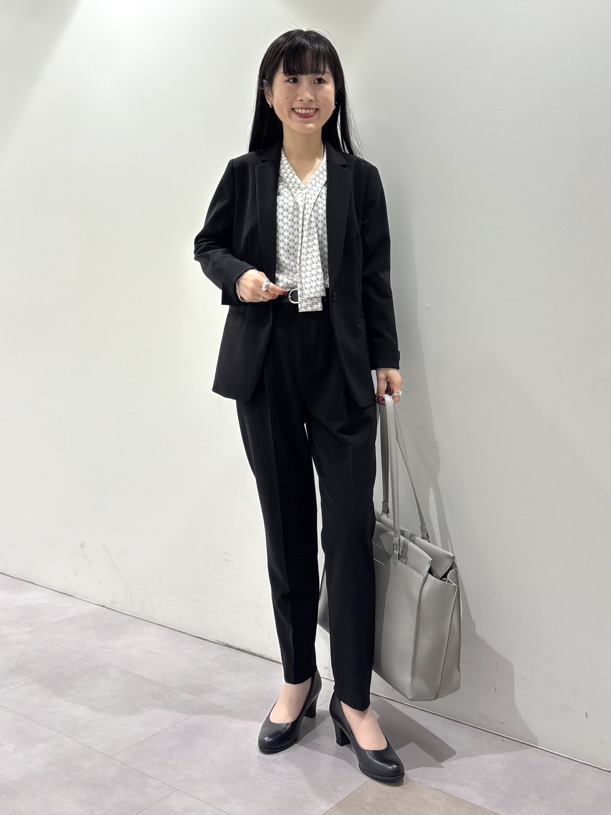 KEIKOさんの「INDIVI｜【通勤スーツ／洗える】ストレッチテーラードカラージャケット」を使ったコーディネート