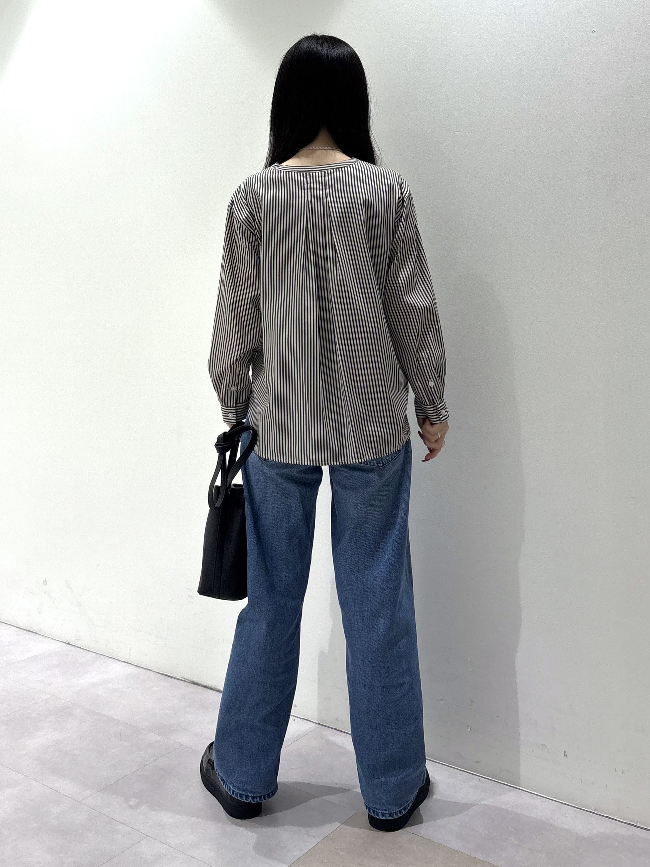 KEIKOさんの「INDIVI｜【華やか／ストライプ柄】フロントフリルブラウス」を使ったコーディネート