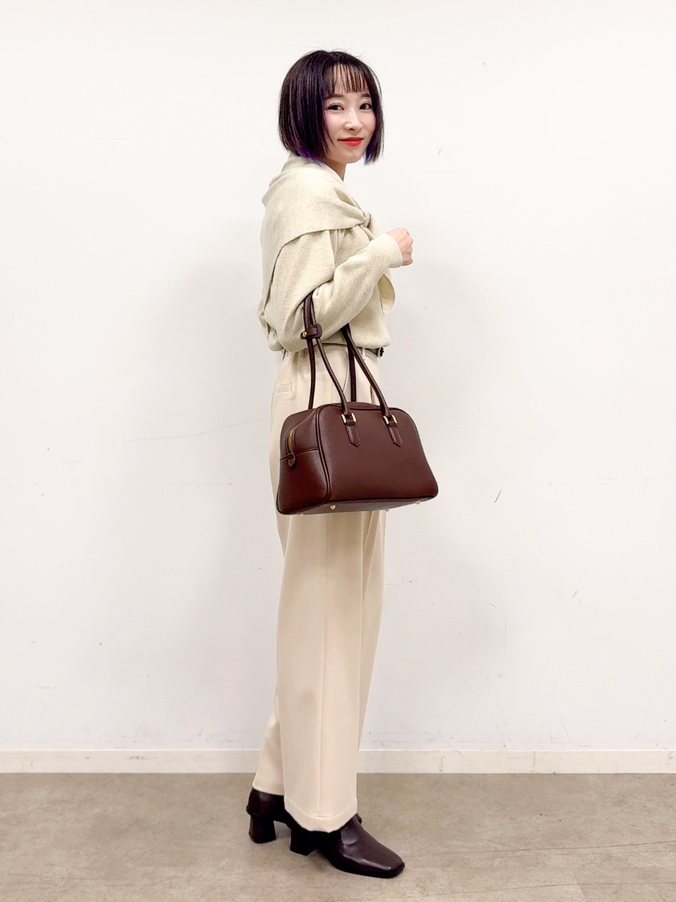 𝐜𝐡𝐢𝐤𝐚さんの「THE SHOP TK｜ロングハンドルボストンバッグ」を使ったコーディネート