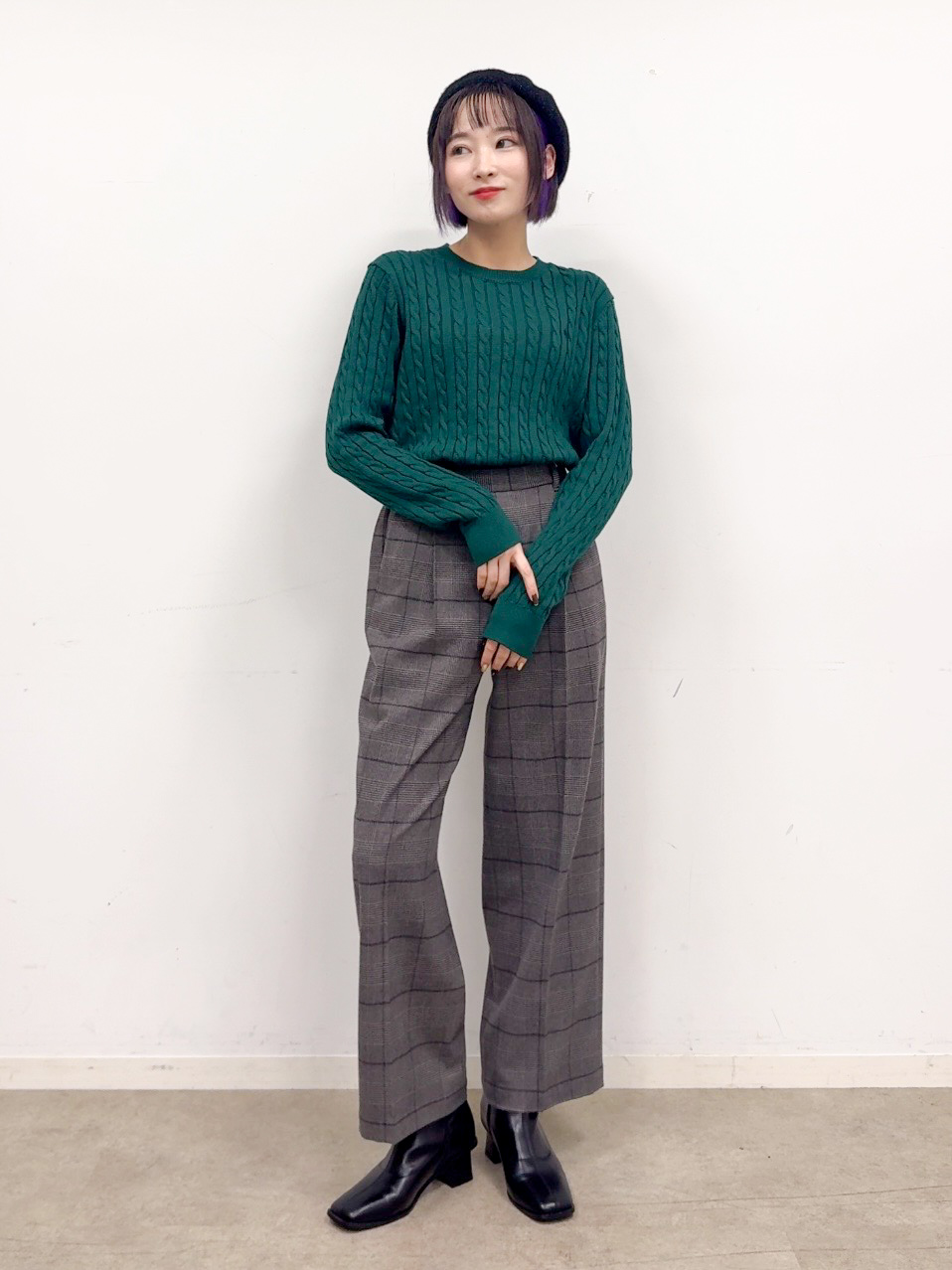 𝐜𝐡𝐢𝐤𝐚さんの「THE SHOP TK｜POLO BCS/ケーブルニット」を使ったコーディネート