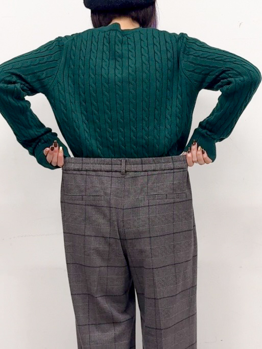 𝐜𝐡𝐢𝐤𝐚さんの「THE SHOP TK｜POLO BCS/ケーブルニット」を使ったコーディネート