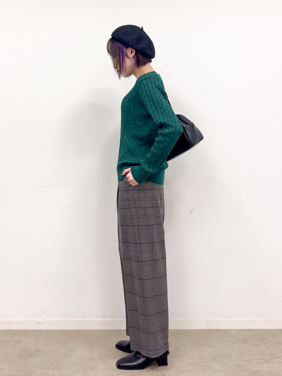 𝐜𝐡𝐢𝐤𝐚さんの「THE SHOP TK｜POLO BCS/ケーブルニット」を使ったコーディネート