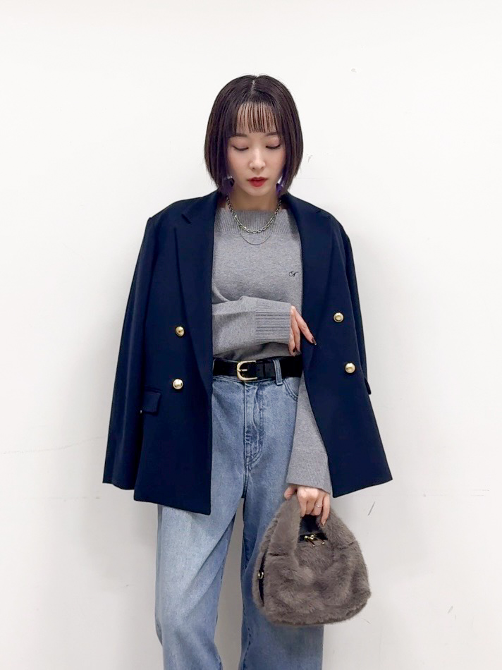 𝐜𝐡𝐢𝐤𝐚さんの「THE SHOP TK｜クラシカルな雰囲気 ダブルブレストジャケット」を使ったコーディネート