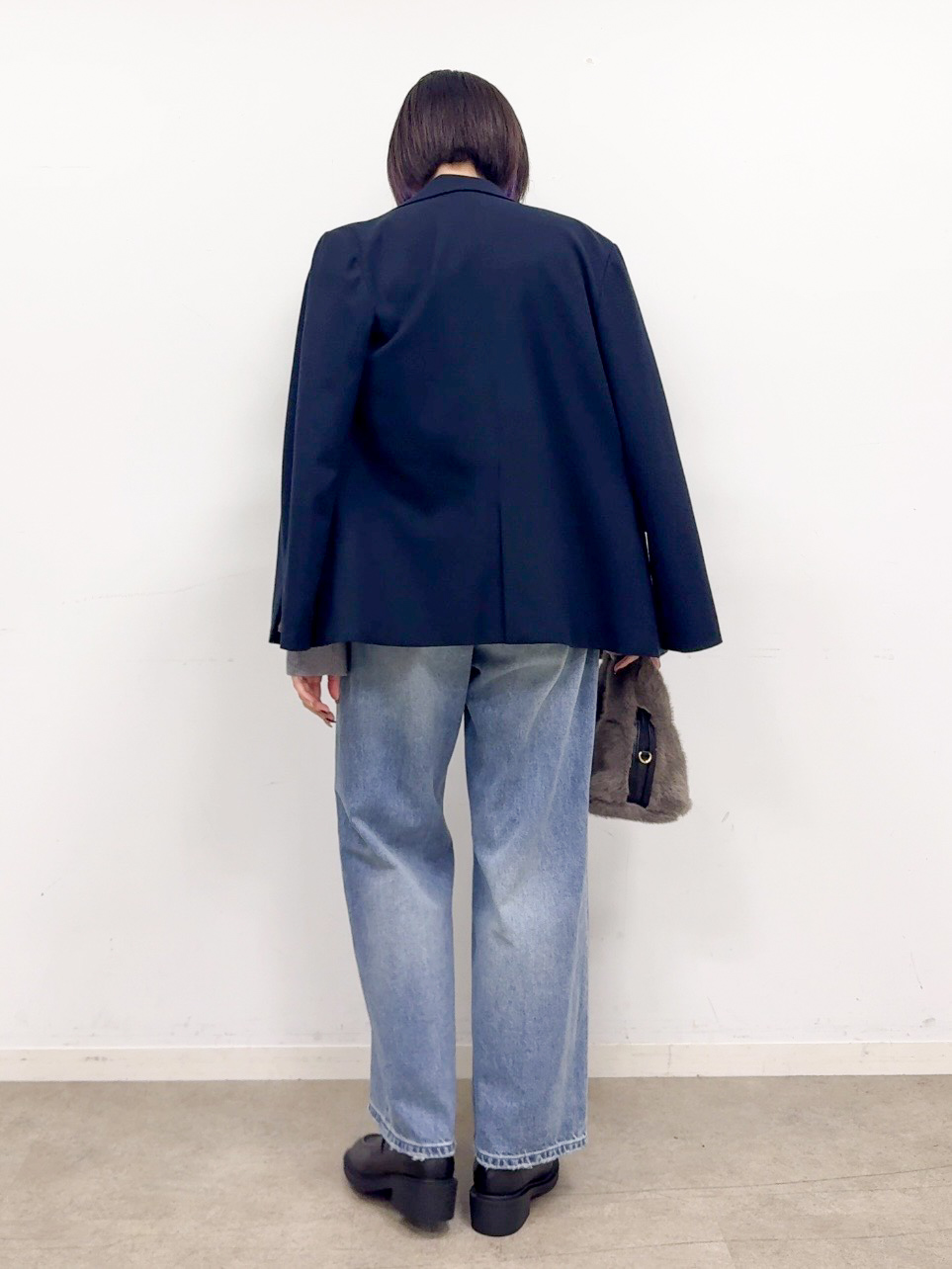 𝐜𝐡𝐢𝐤𝐚さんの「THE SHOP TK｜クラシカルな雰囲気 ダブルブレストジャケット」を使ったコーディネート