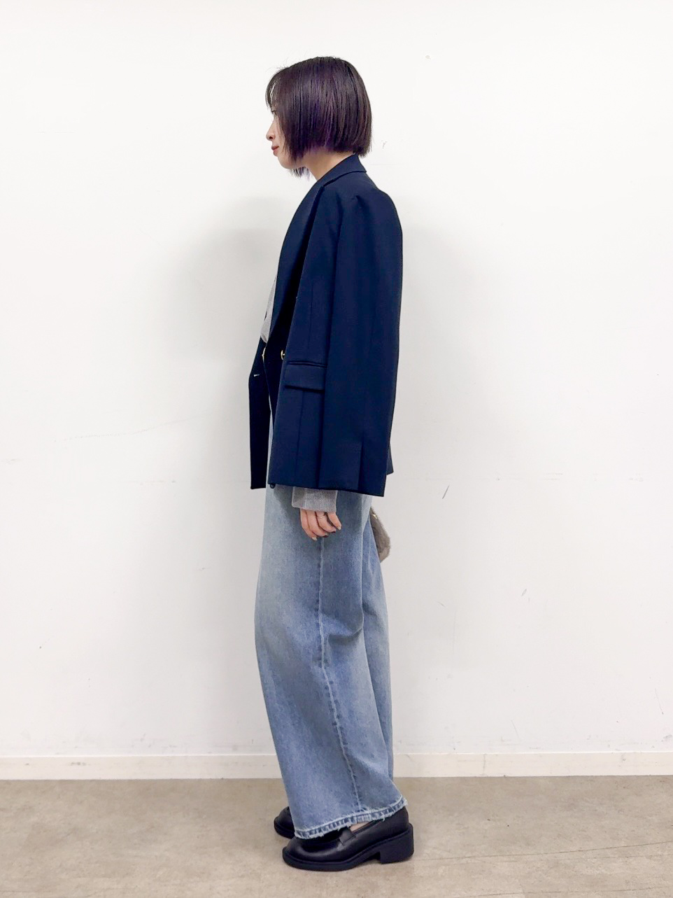 𝐜𝐡𝐢𝐤𝐚さんの「THE SHOP TK｜クラシカルな雰囲気 ダブルブレストジャケット」を使ったコーディネート