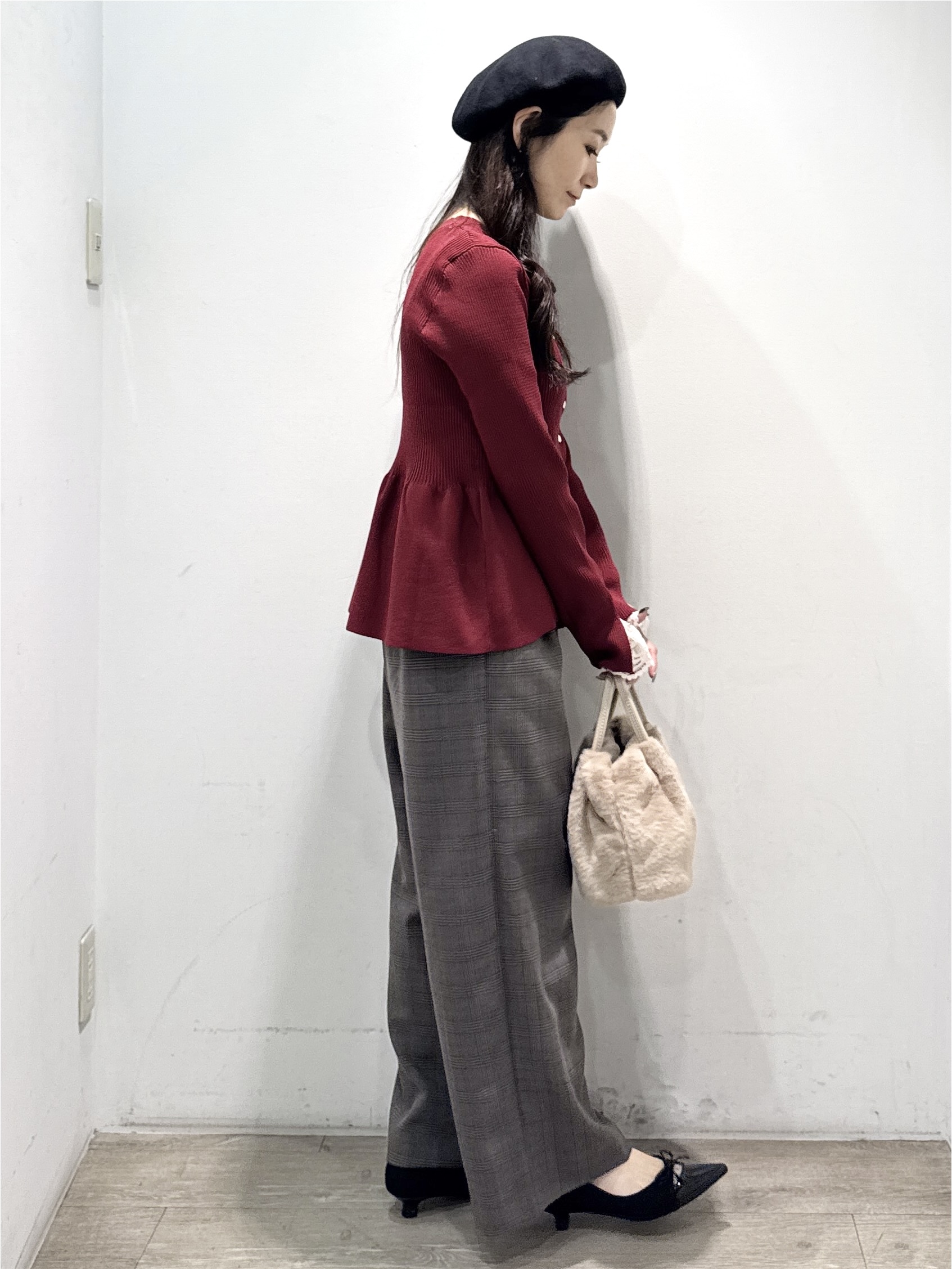 yuicciさんの「OPAQUE.CLIP｜【上品見えの袖レース】ペプラム カーディガン」を使ったコーディネート